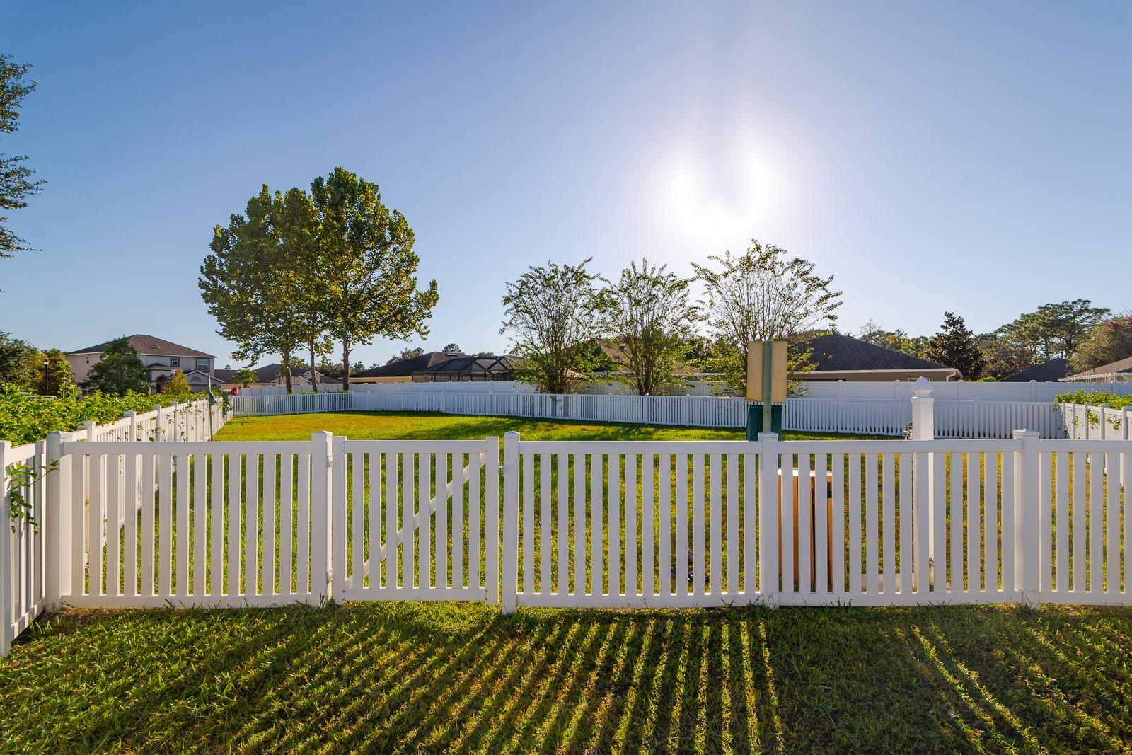 Image 34 of 39 For 18118 Arbor Crest Drive