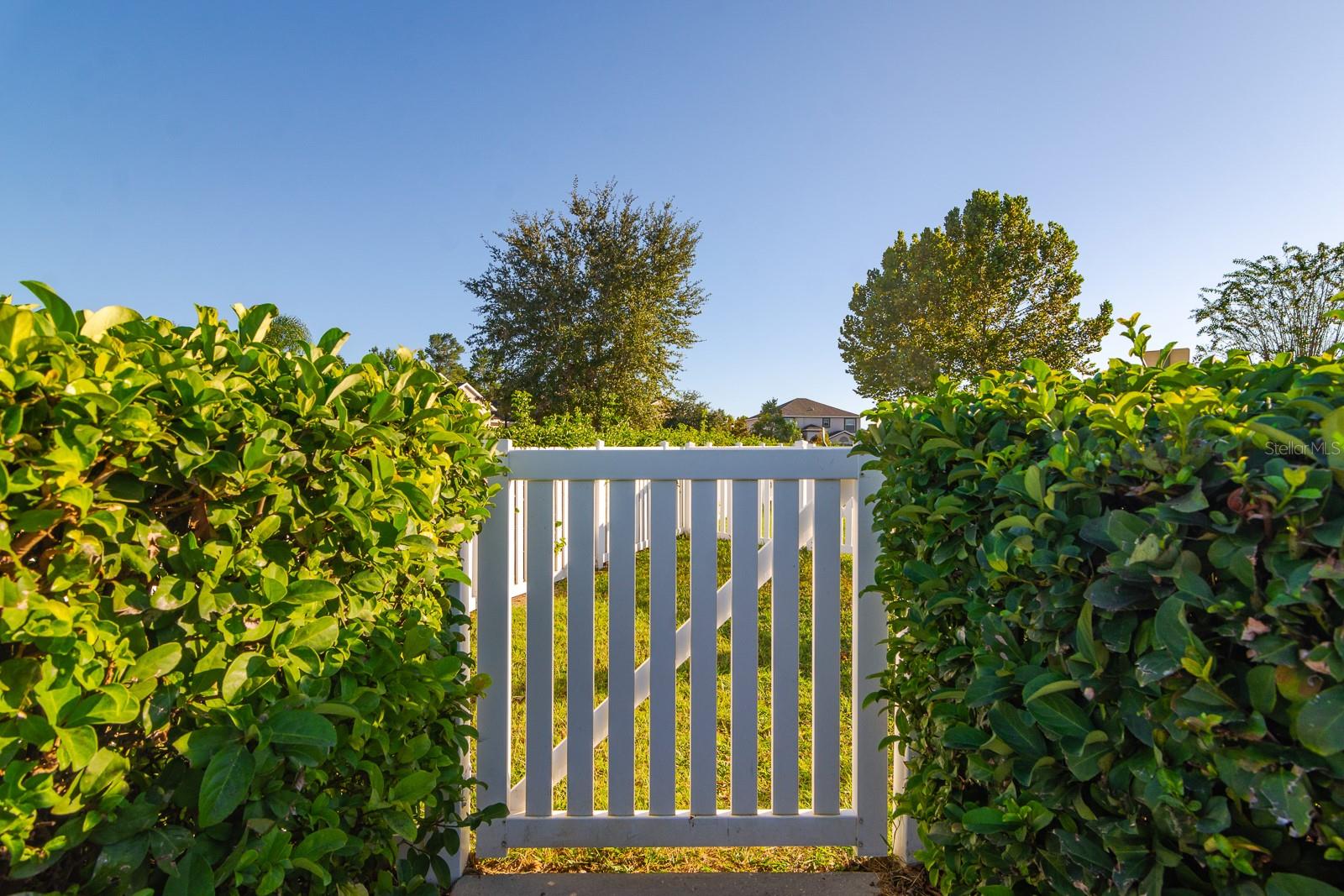 Image 35 of 39 For 18118 Arbor Crest Drive