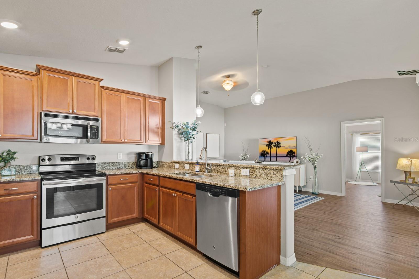 Image 9 of 39 For 18118 Arbor Crest Drive