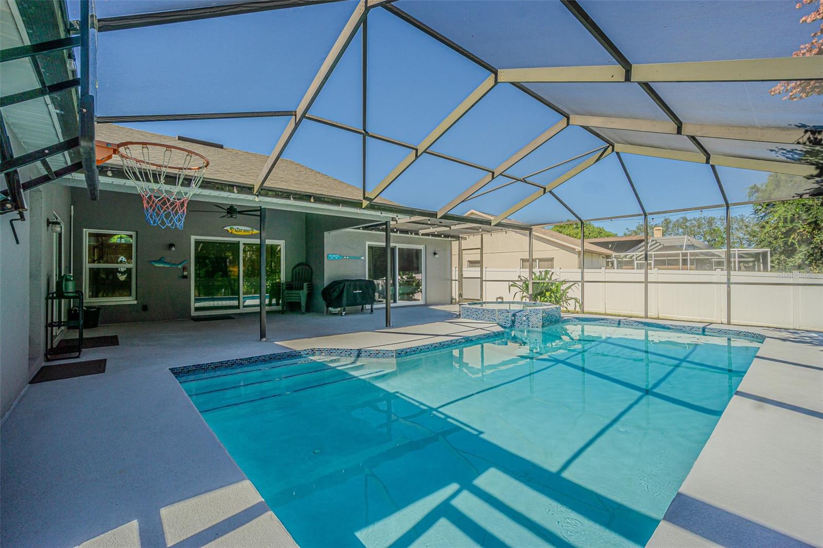 Image 34 of 47 For 14136 Faldo Court