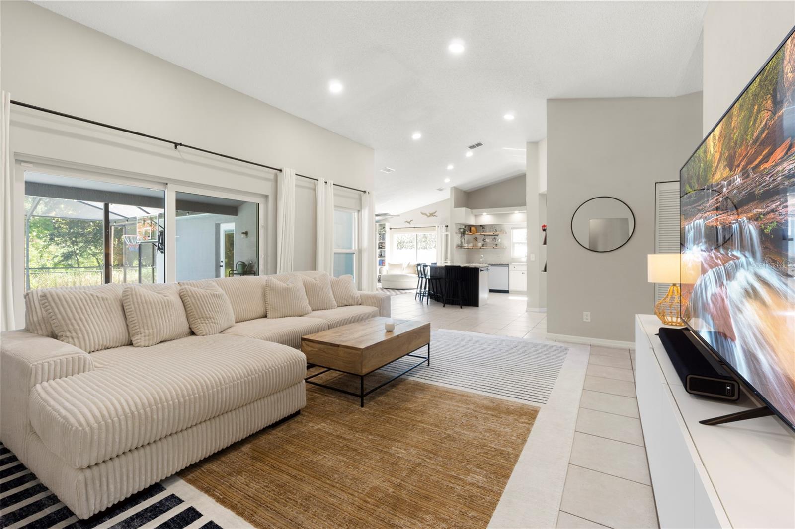 Image 8 of 47 For 14136 Faldo Court