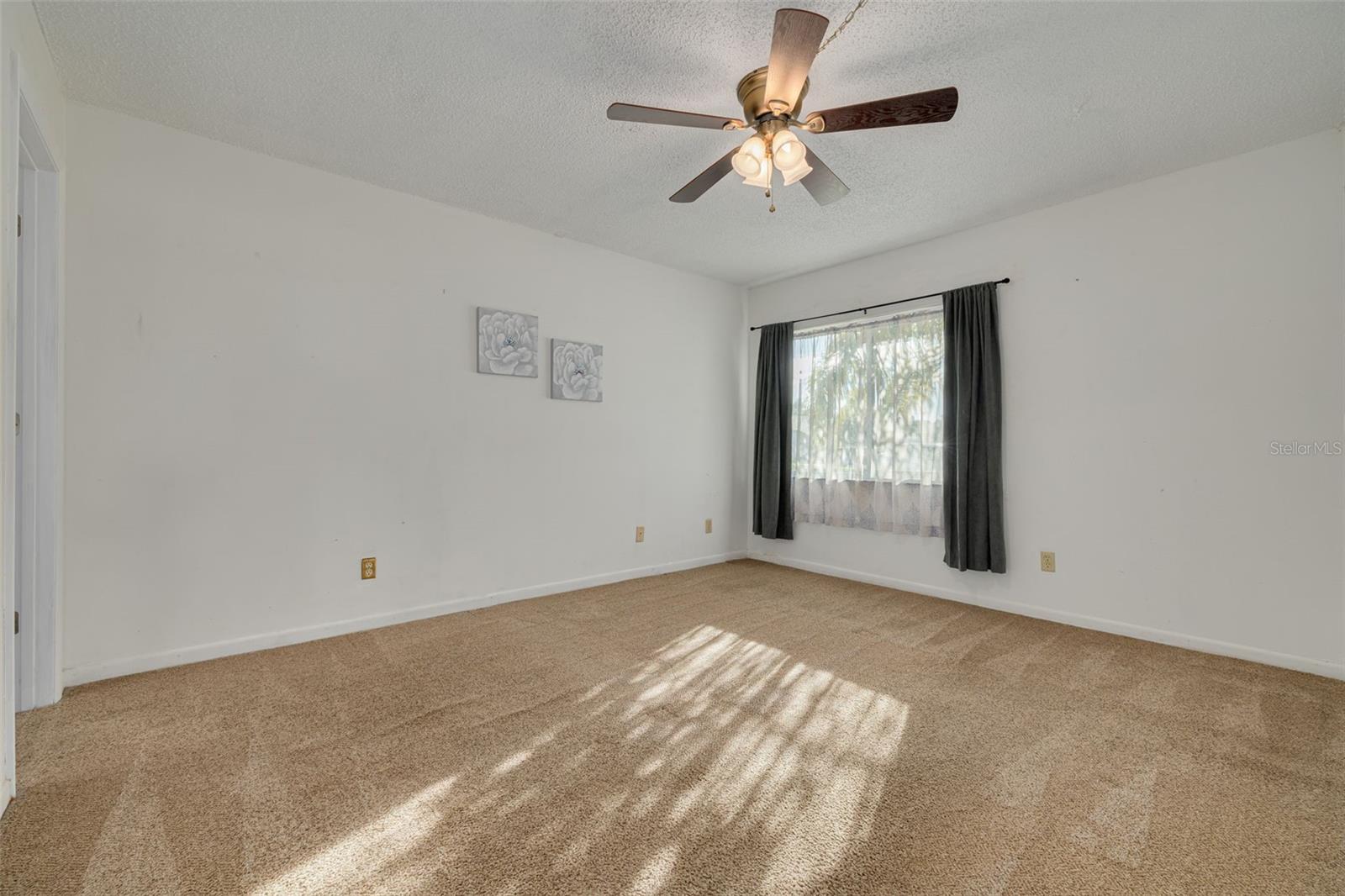 Image 12 of 31 For 2562 Forest Run Court 130b