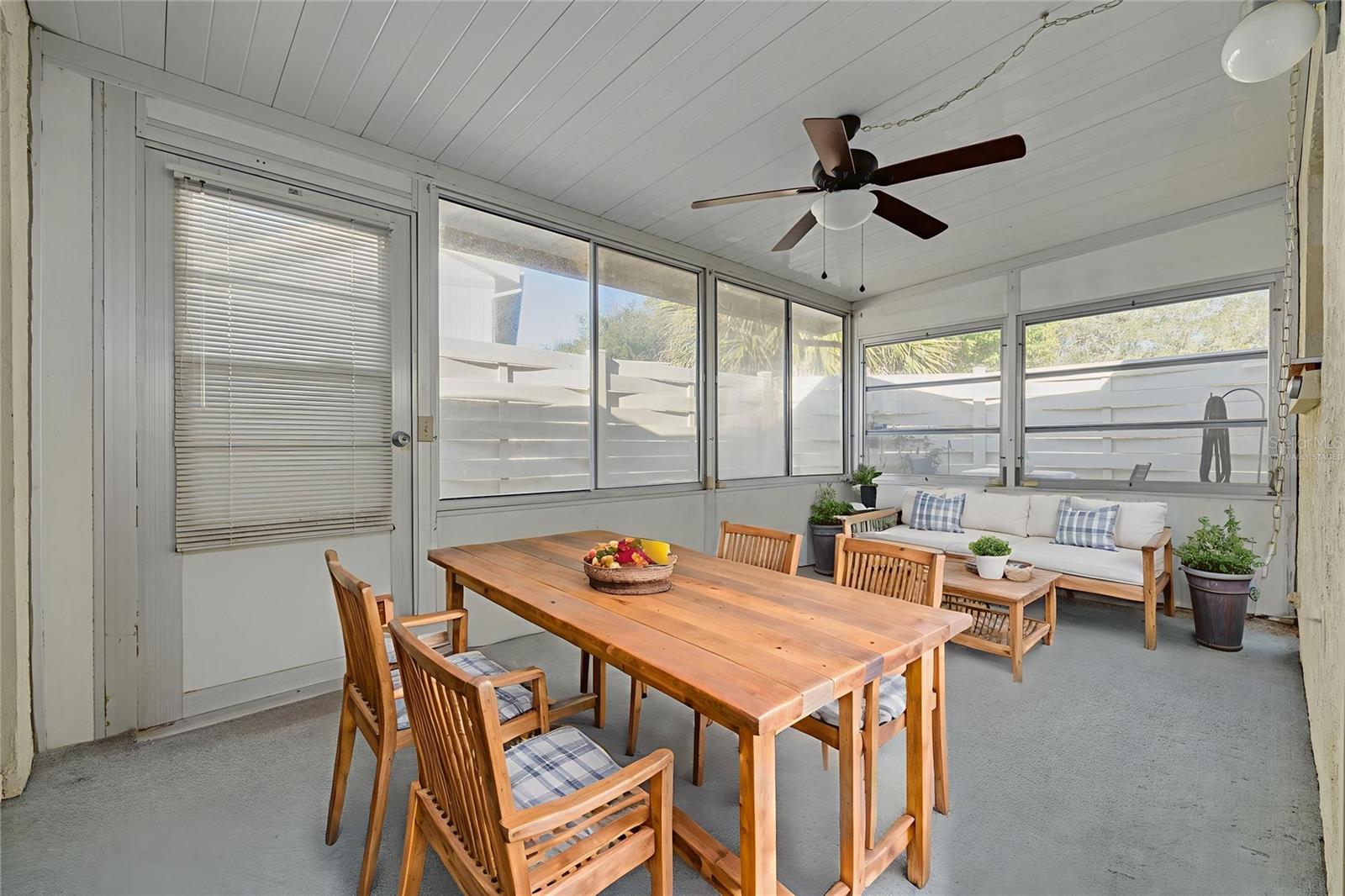 Image 22 of 31 For 2562 Forest Run Court 130b