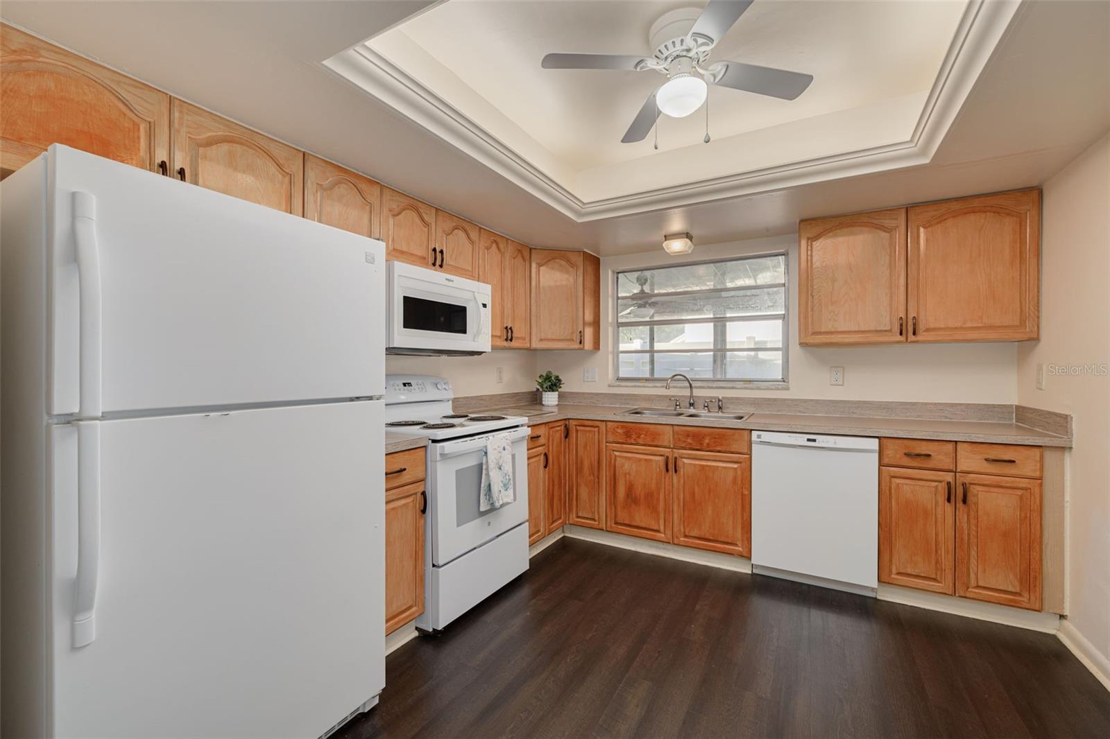 Image 8 of 31 For 2562 Forest Run Court 130b