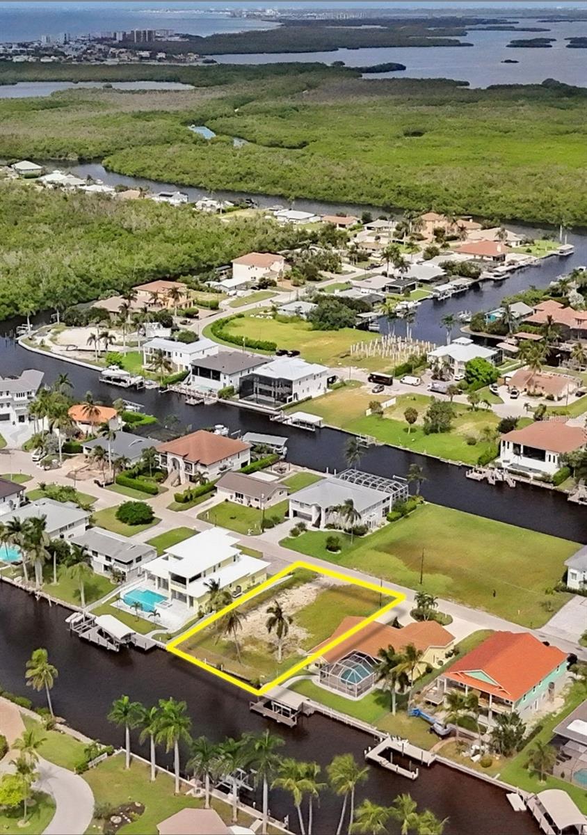 Image 4 of 7 For 4851 & 4853 Regal Dr