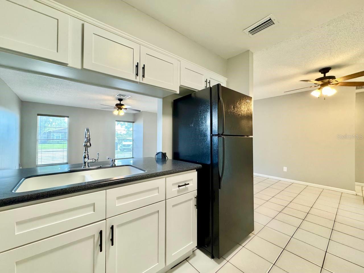 Image 12 of 30 For 4019 Nassau Street
