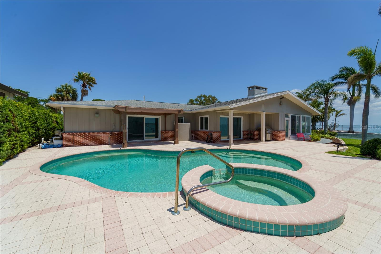 Image 19 of 49 For 2788 70th Avenue S