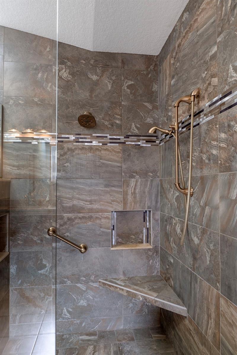 Image 41 of 79 For 4922 Stetson Point