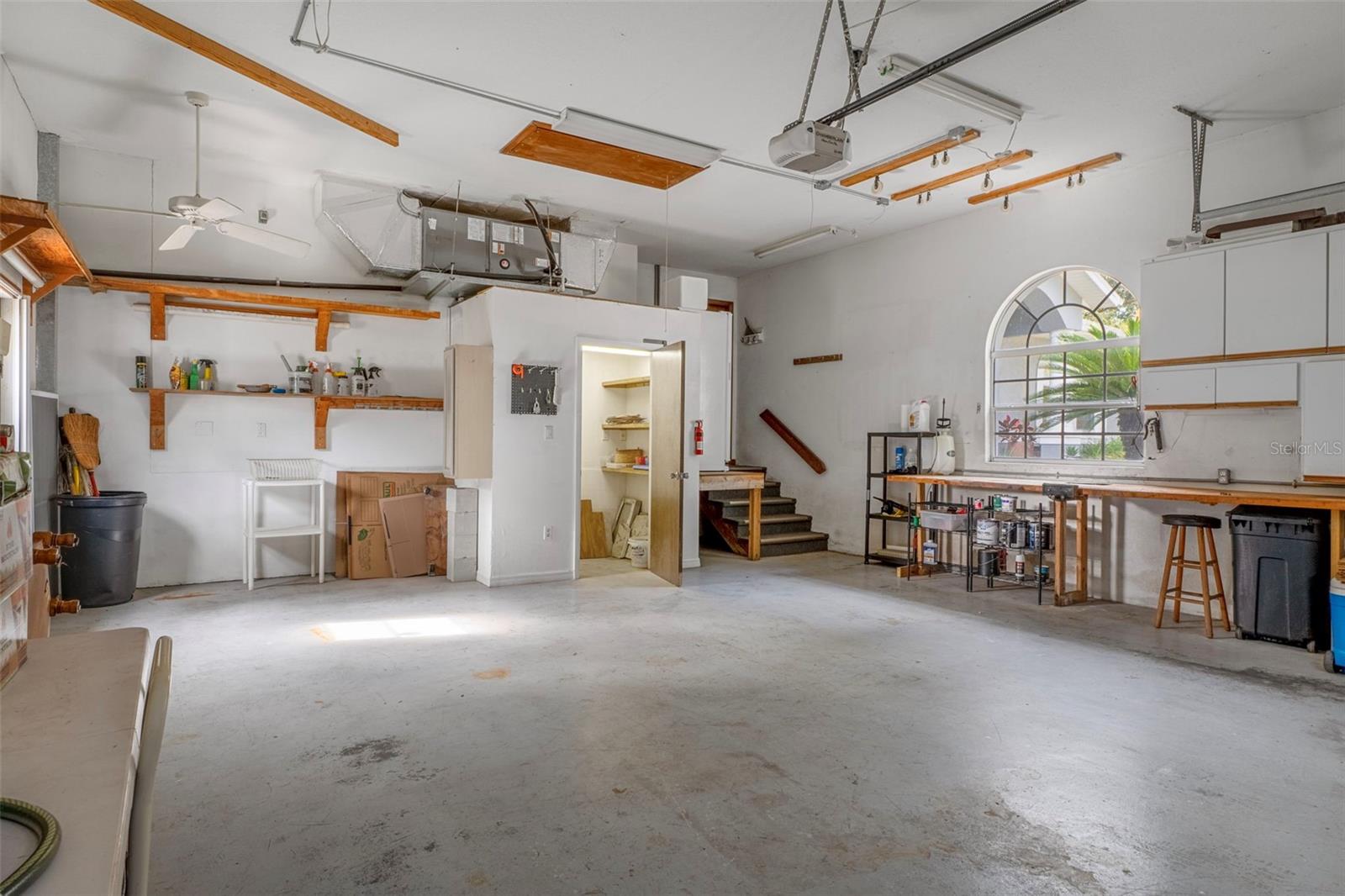 Image 60 of 79 For 4922 Stetson Point