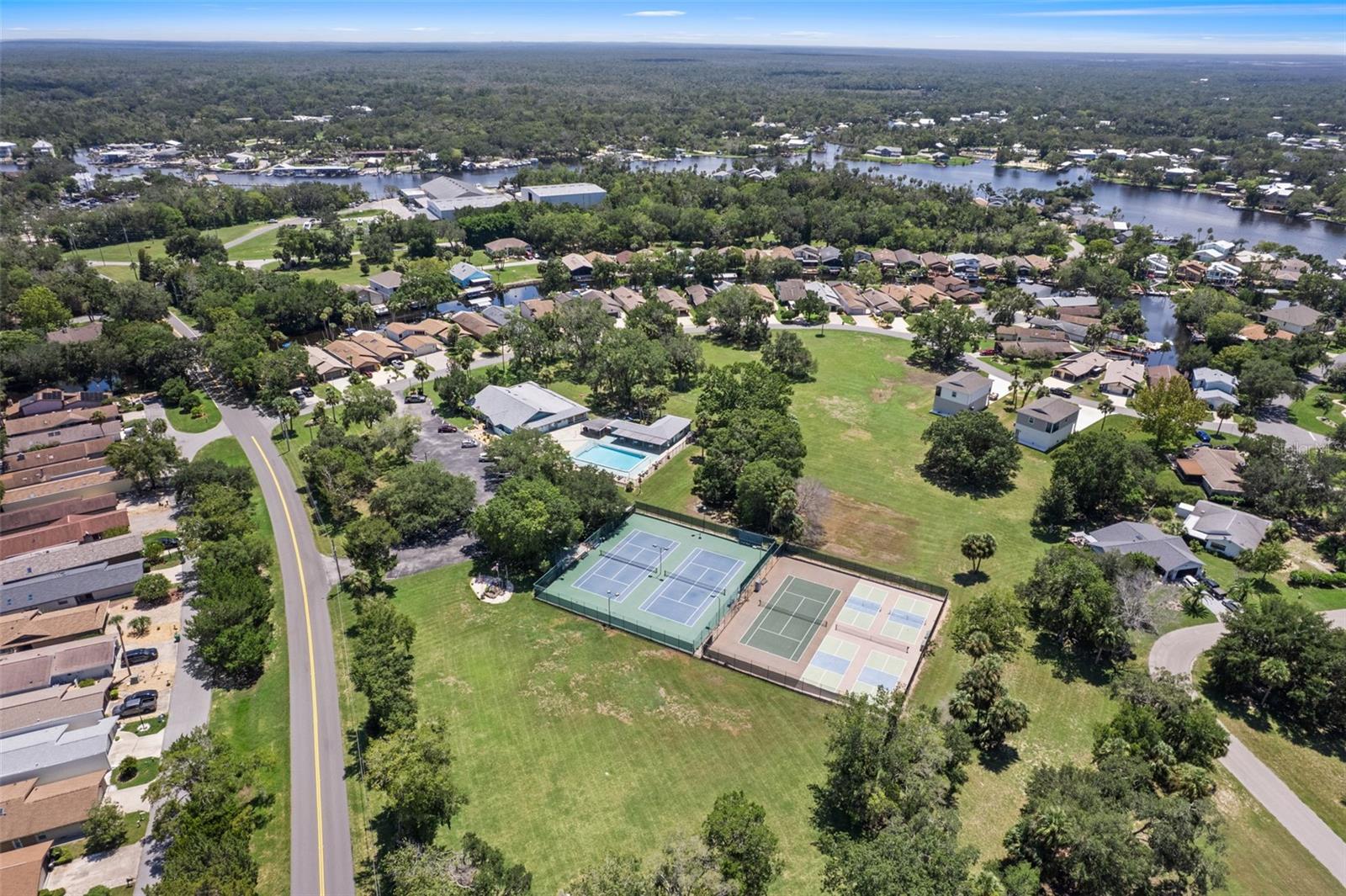 Image 65 of 79 For 4922 Stetson Point