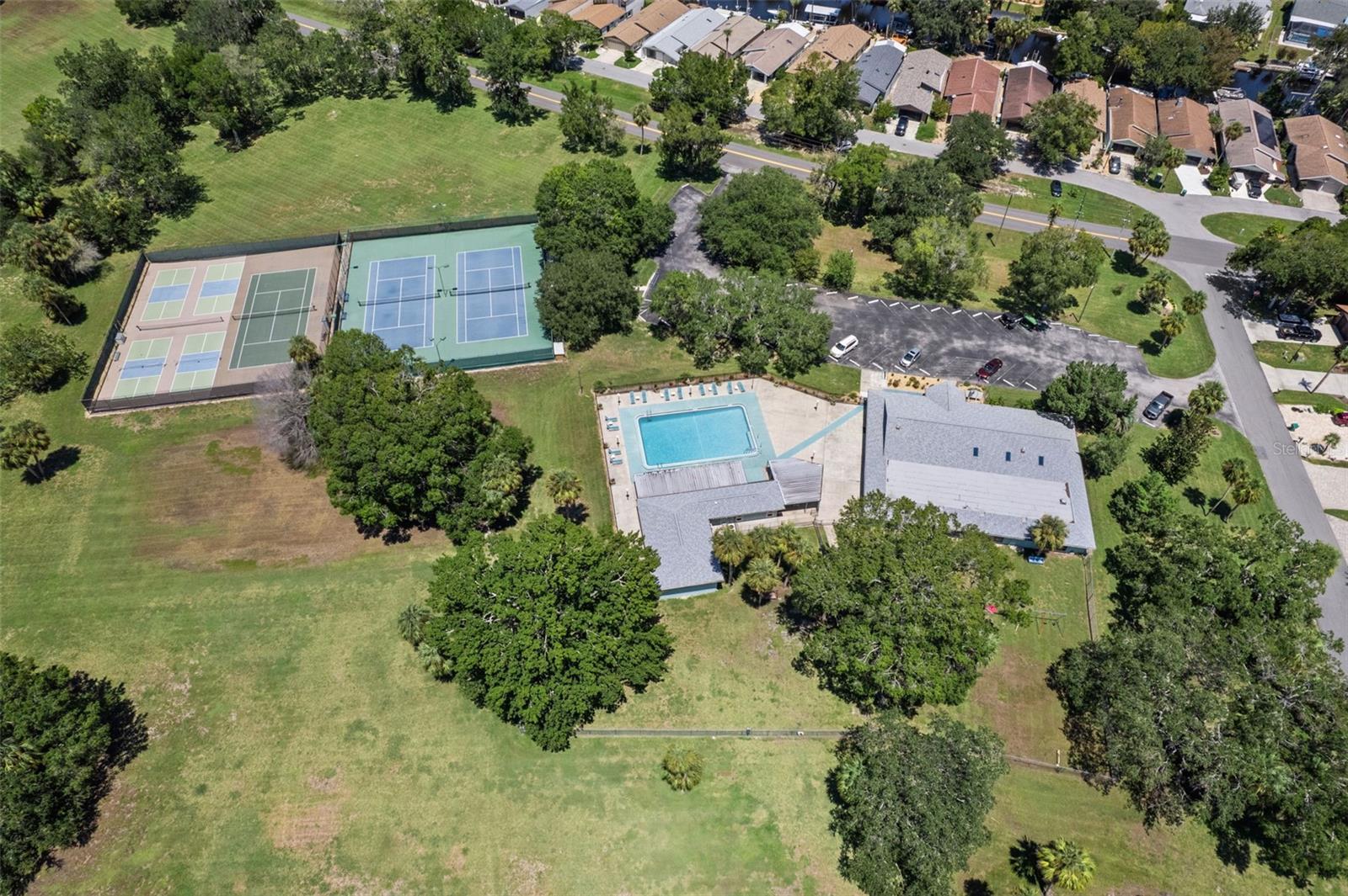 Image 71 of 79 For 4922 Stetson Point