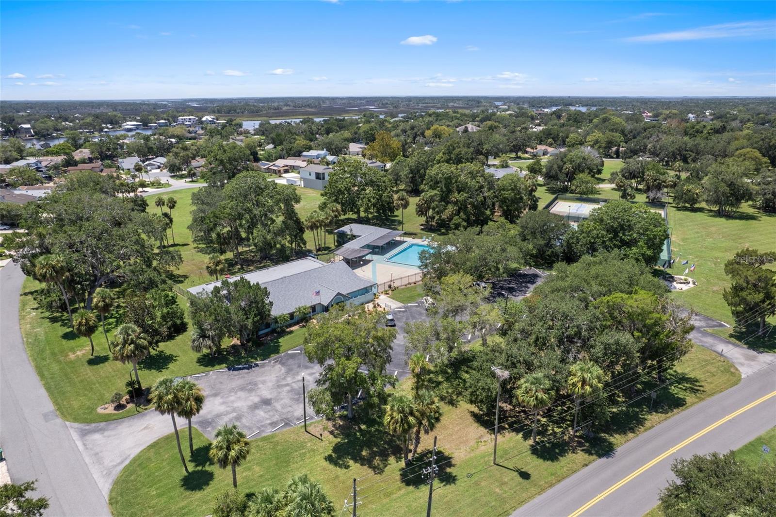 Image 76 of 79 For 4922 Stetson Point