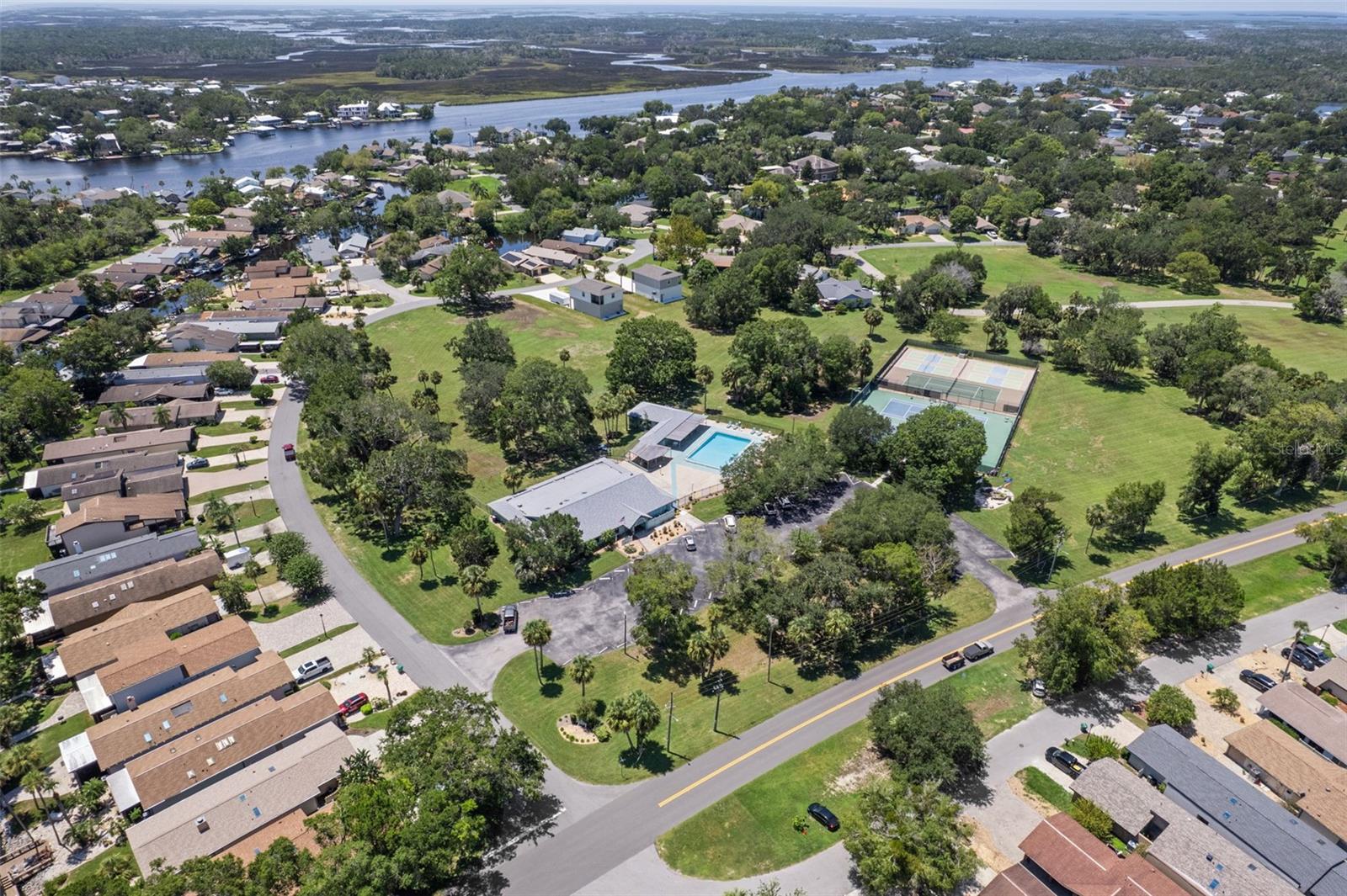 Image 77 of 79 For 4922 Stetson Point