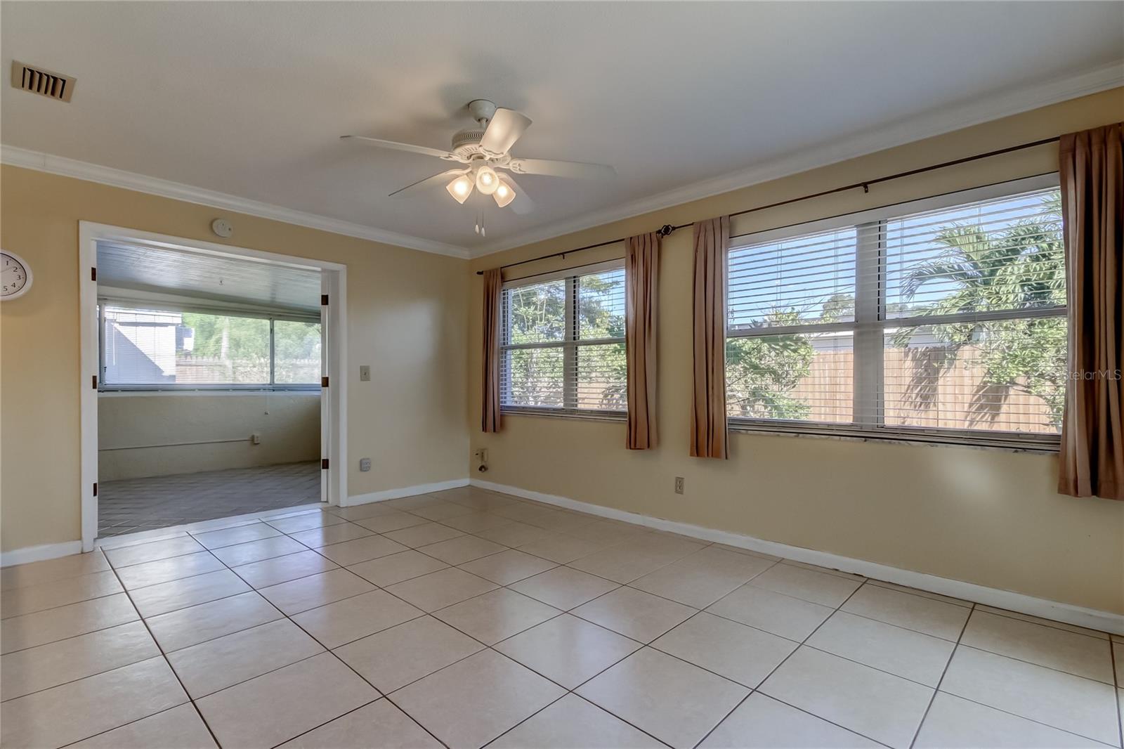 Image 13 of 40 For 14233 102nd Avenue