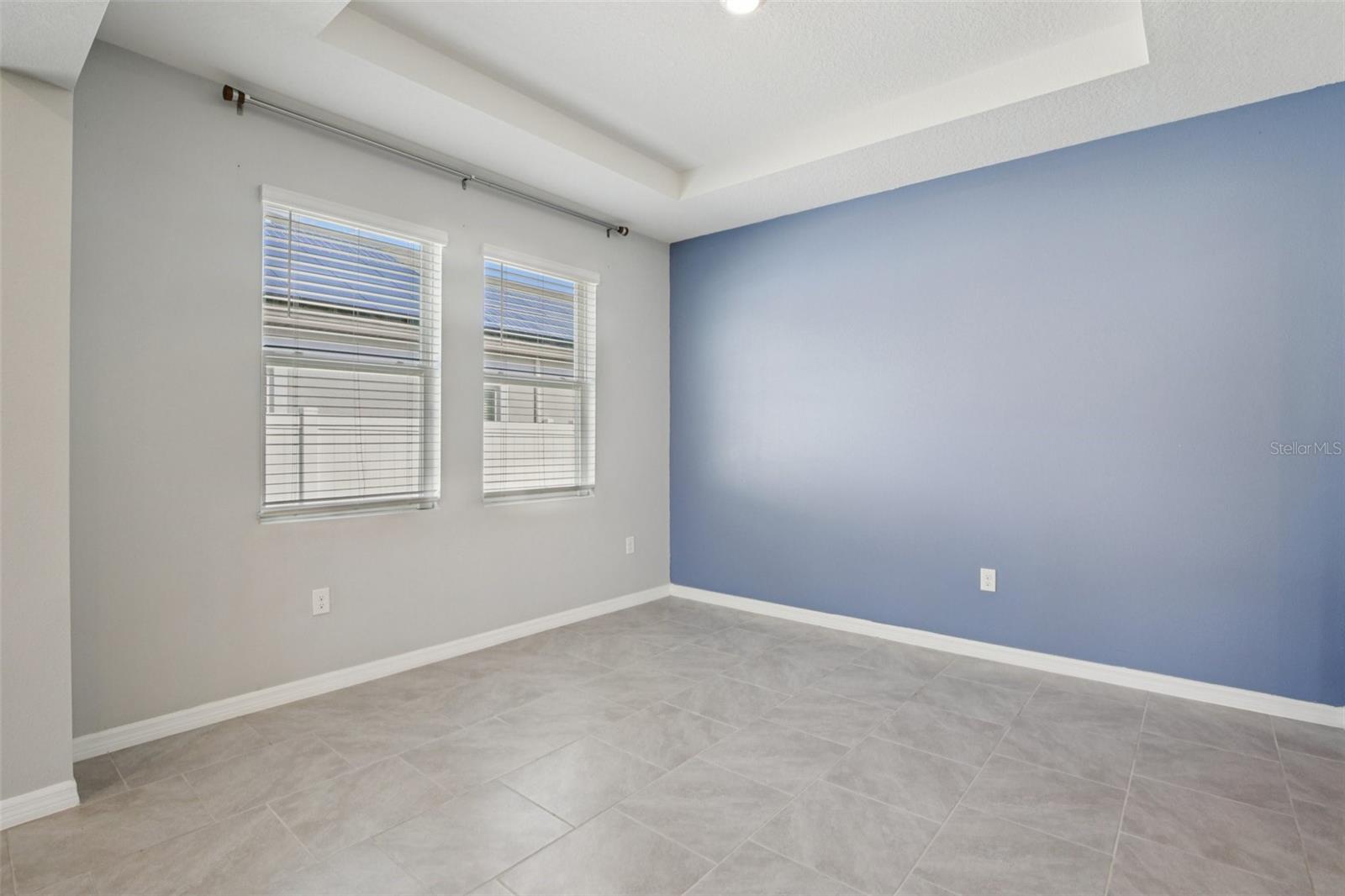 Image 14 of 39 For 13417 Lakeview Oaks Lane