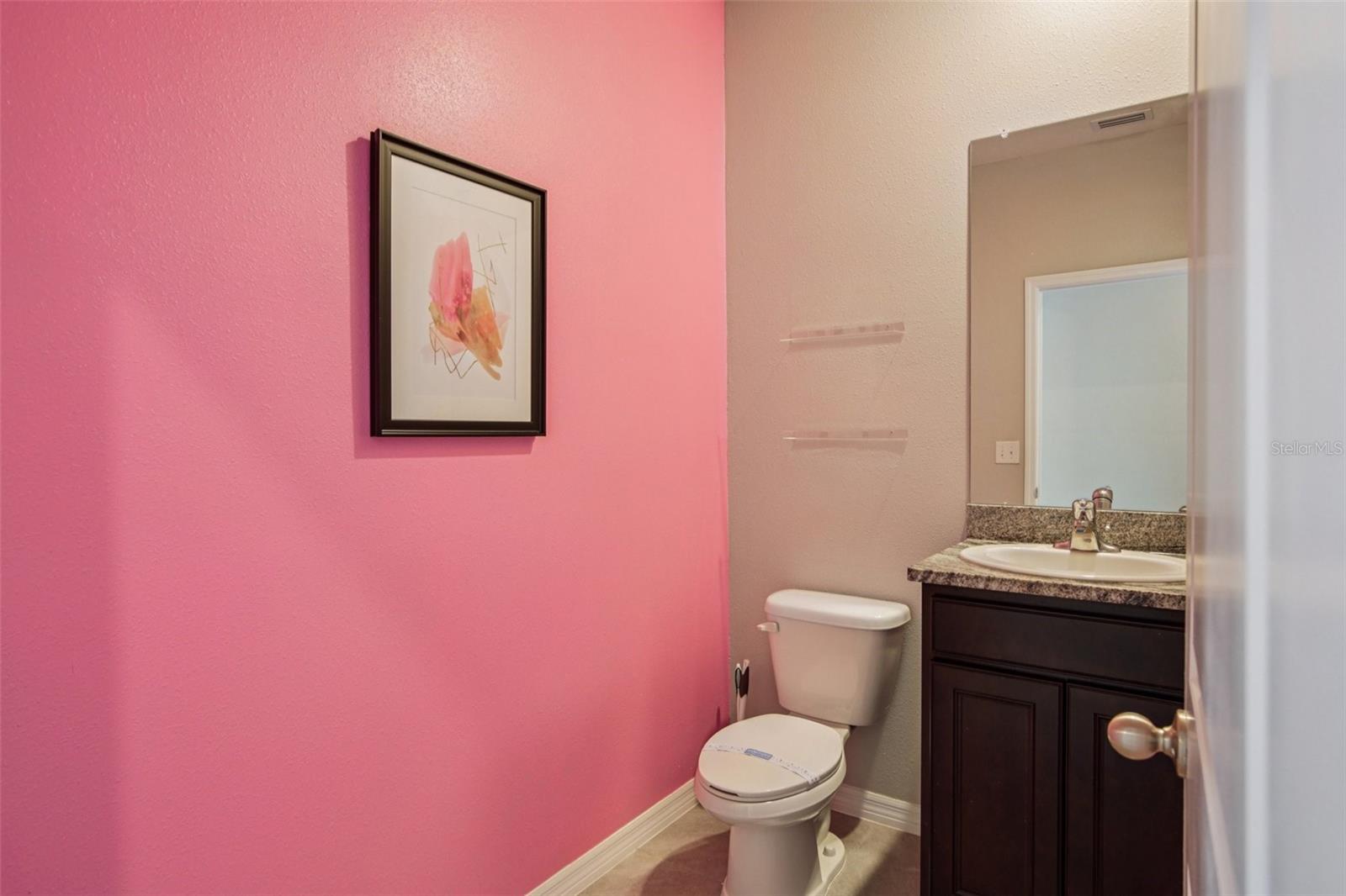 Image 27 of 39 For 13417 Lakeview Oaks Lane