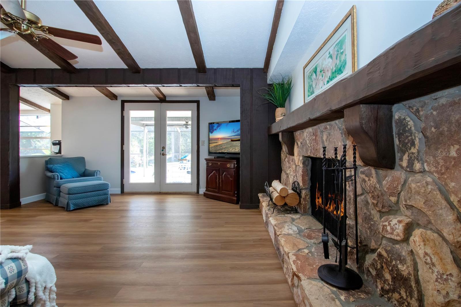 Image 12 of 74 For 602 10th Street Sw