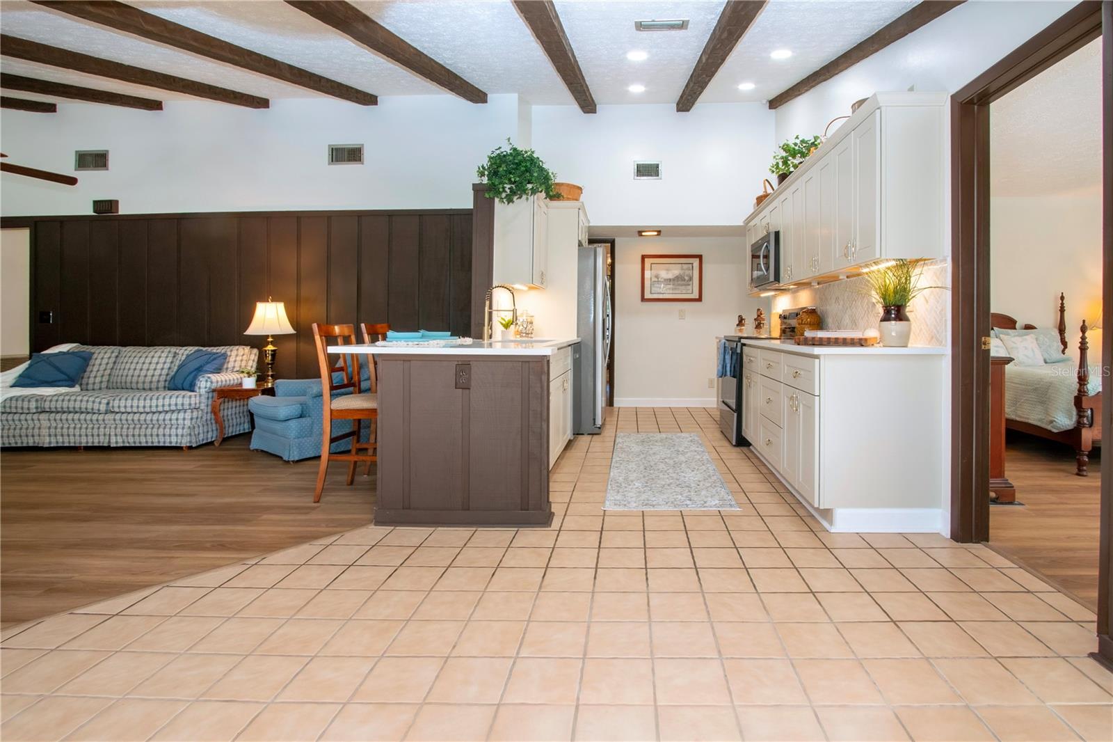 Image 29 of 74 For 602 10th Street Sw