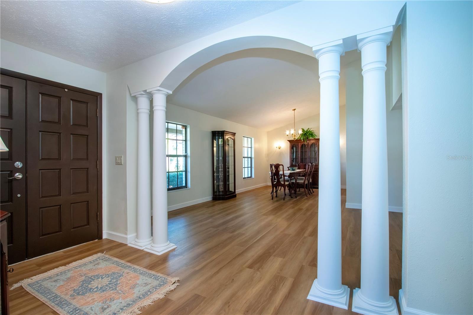 Image 5 of 74 For 602 10th Street Sw