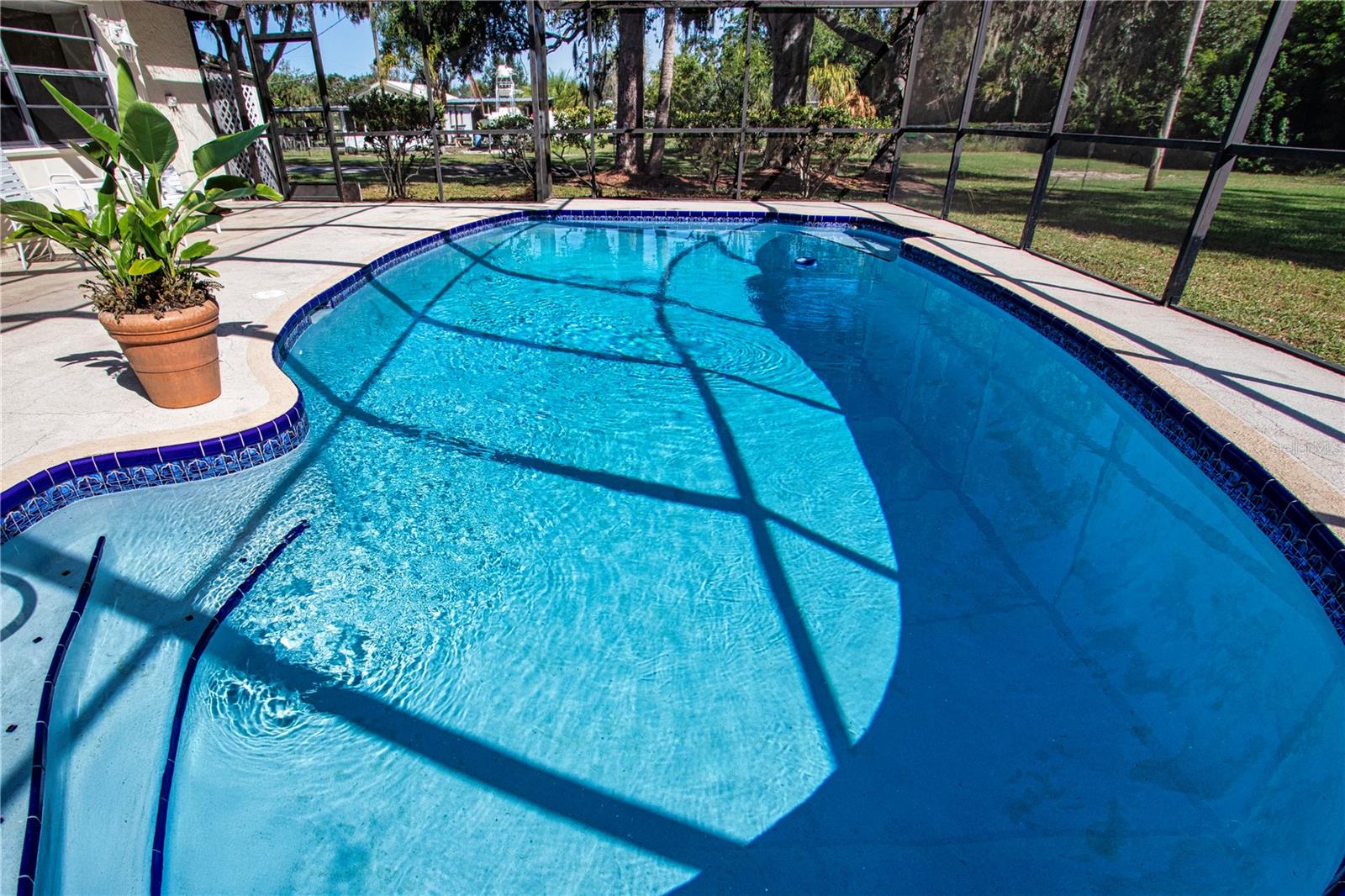 Image 51 of 74 For 602 10th Street Sw