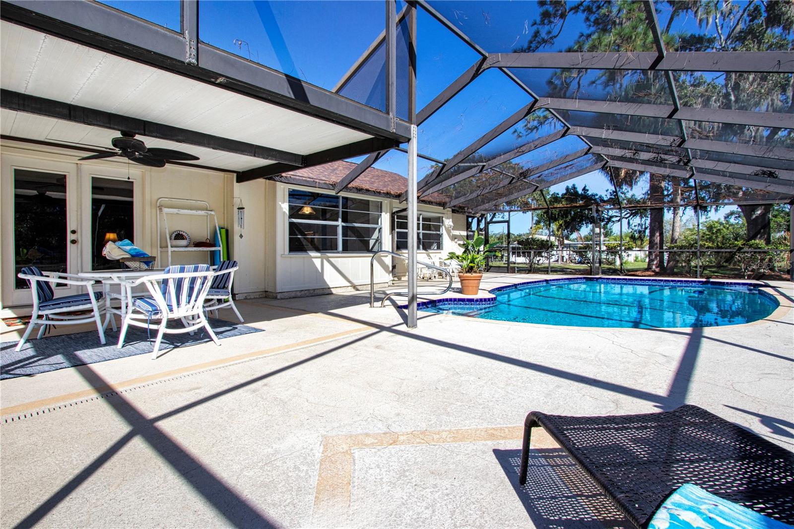 Image 58 of 74 For 602 10th Street Sw