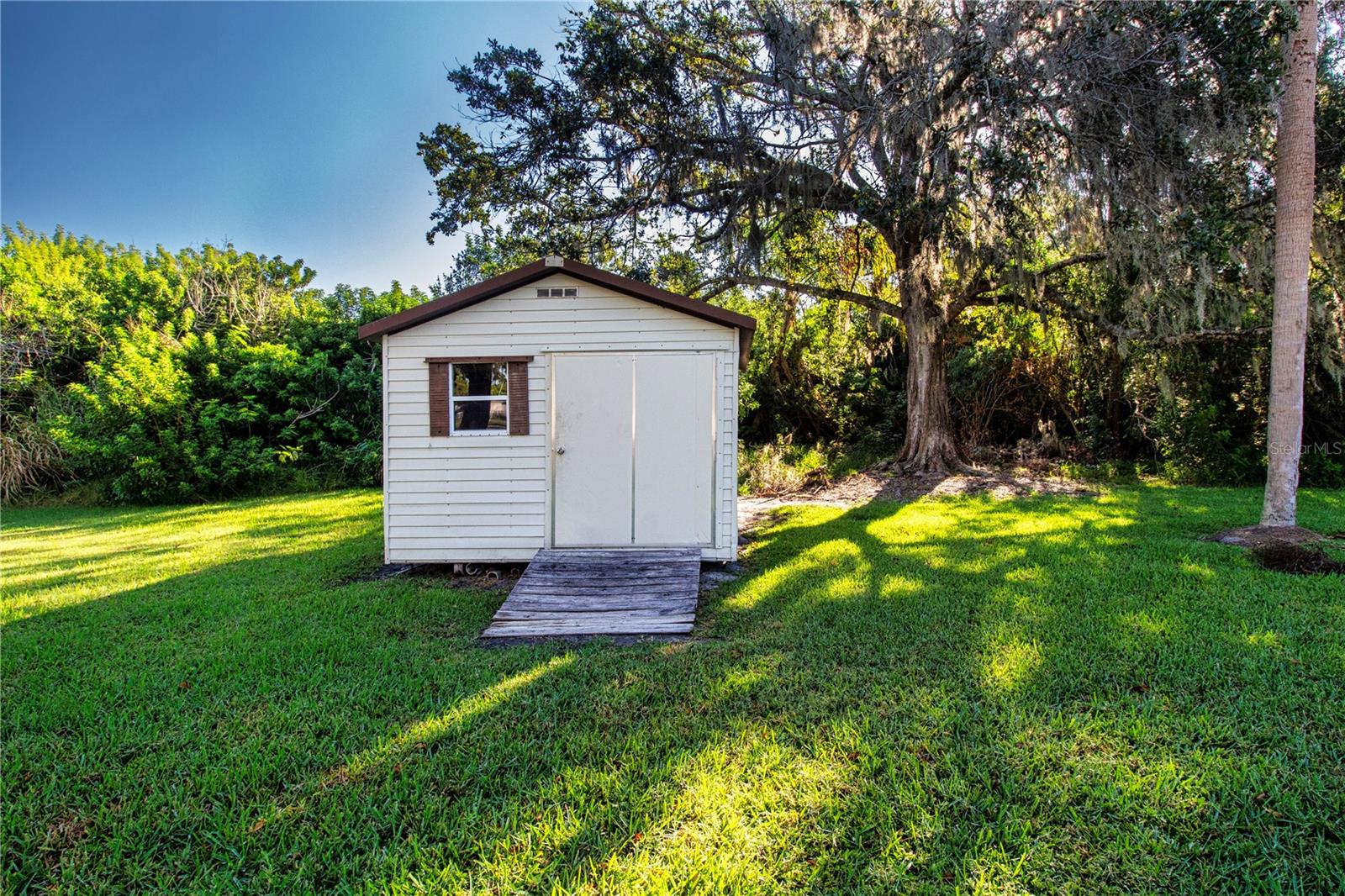 Image 60 of 74 For 602 10th Street Sw