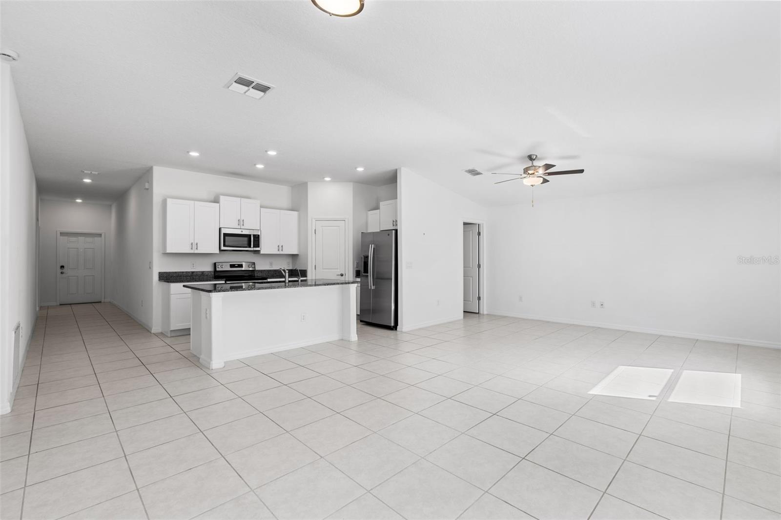 Image 23 of 63 For 5524 Blue Azure Drive