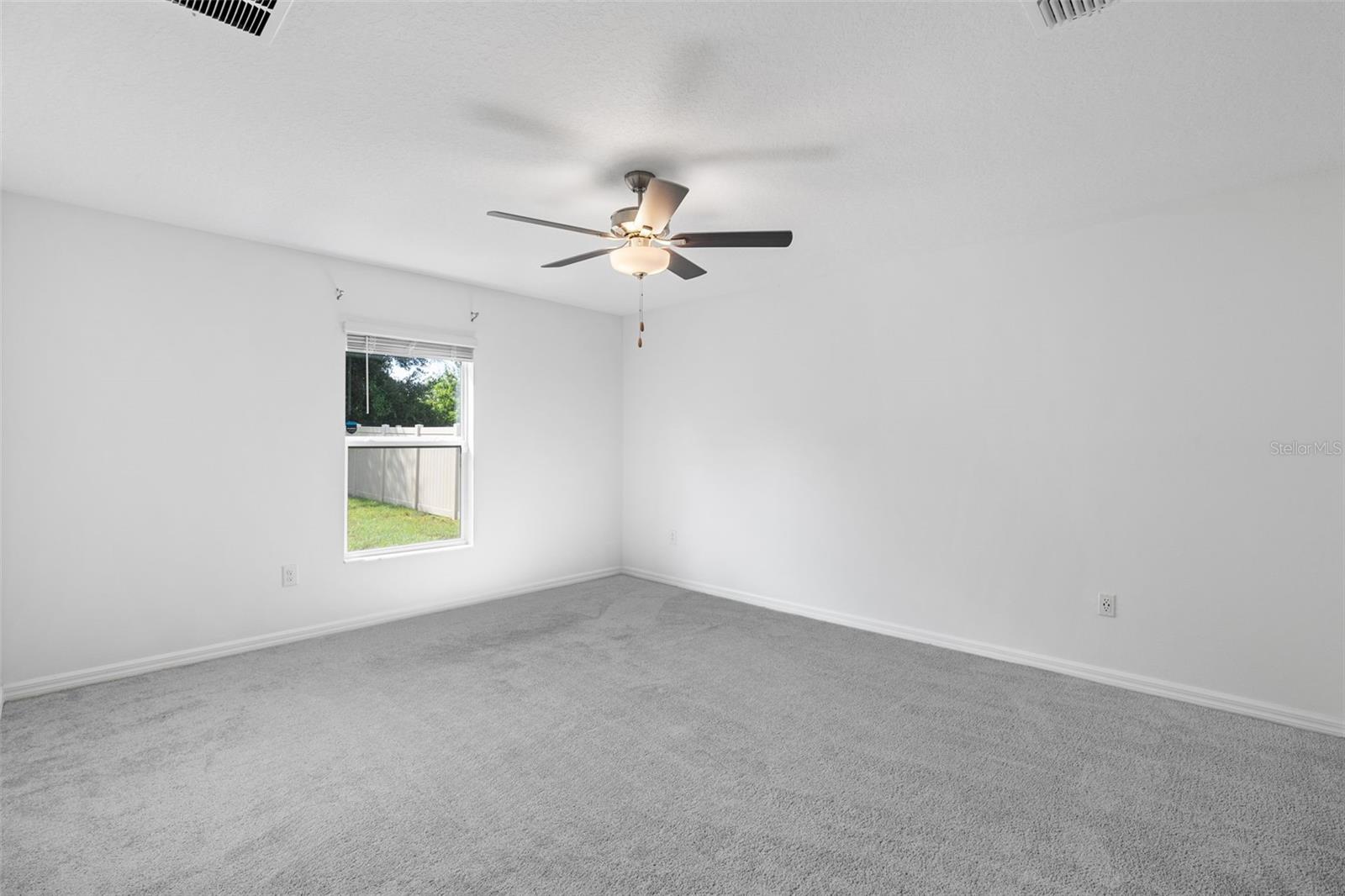 Image 27 of 63 For 5524 Blue Azure Drive