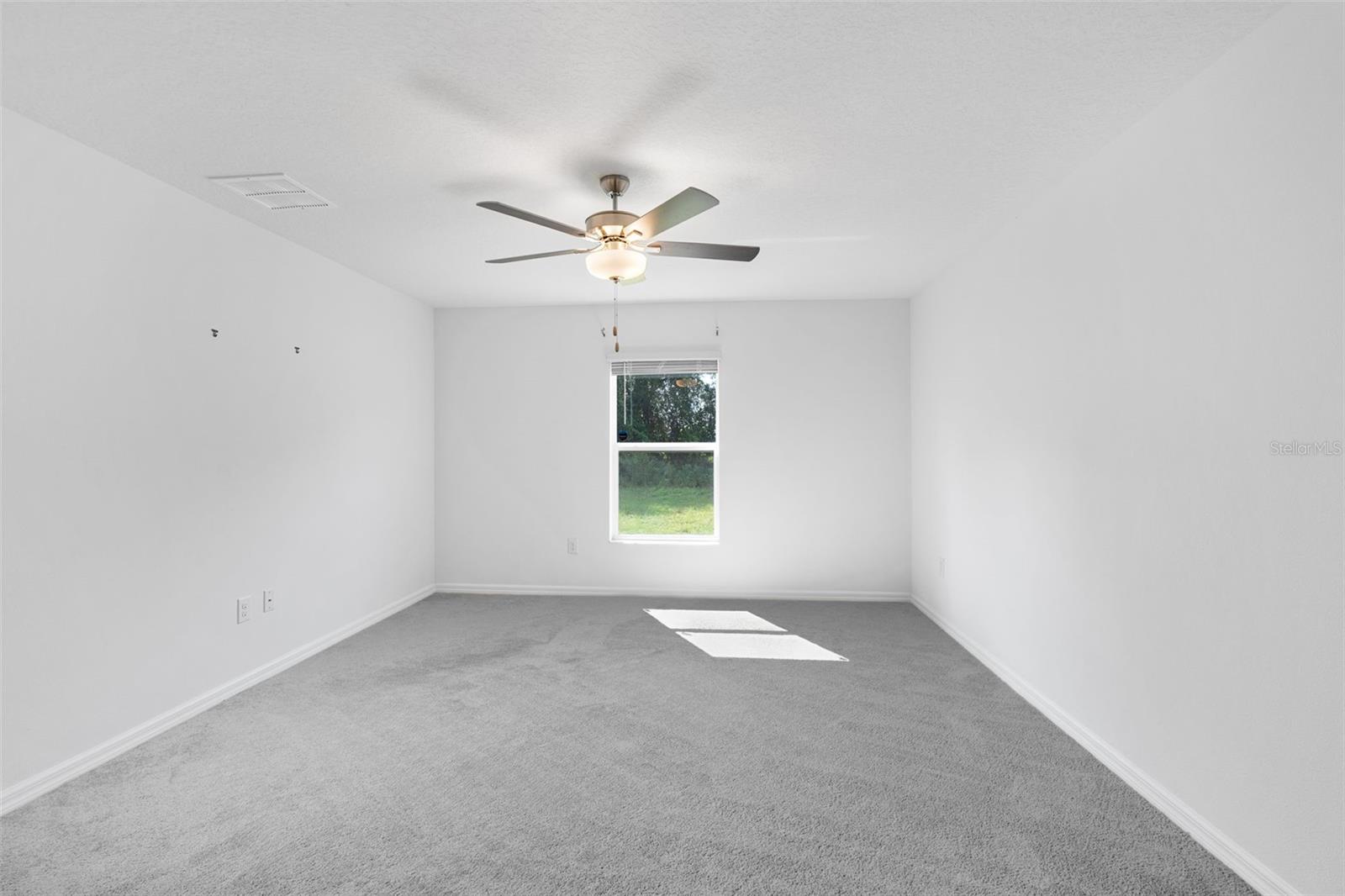 Image 30 of 63 For 5524 Blue Azure Drive