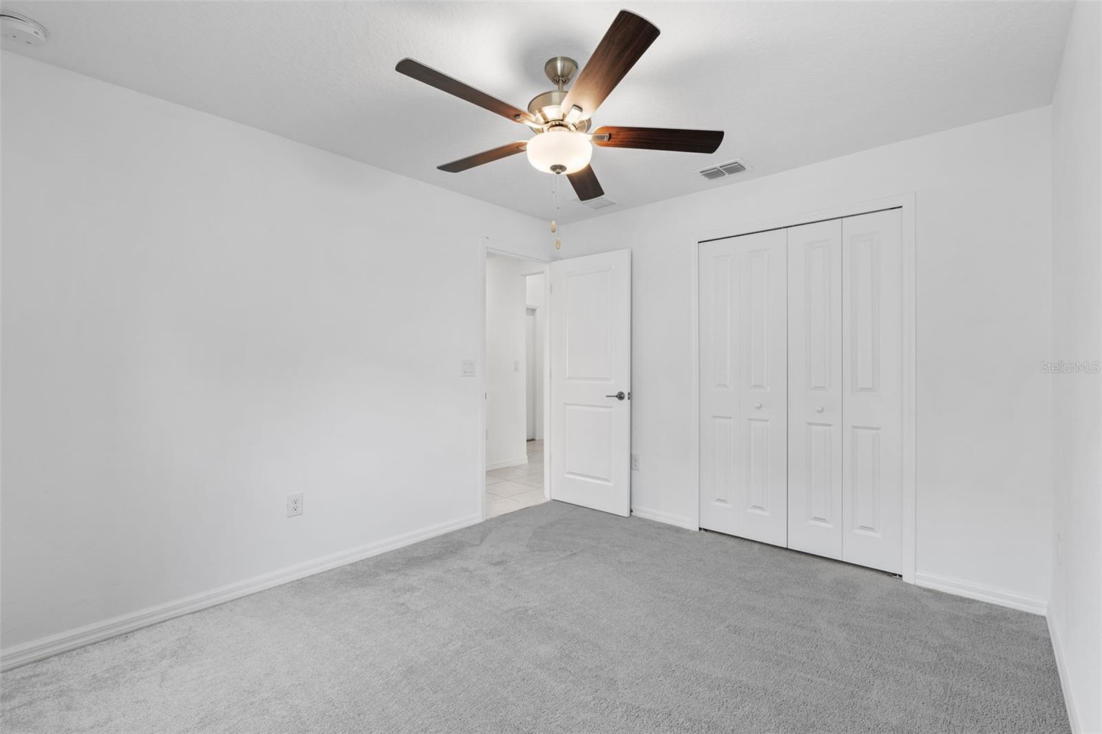 Image 40 of 63 For 5524 Blue Azure Drive