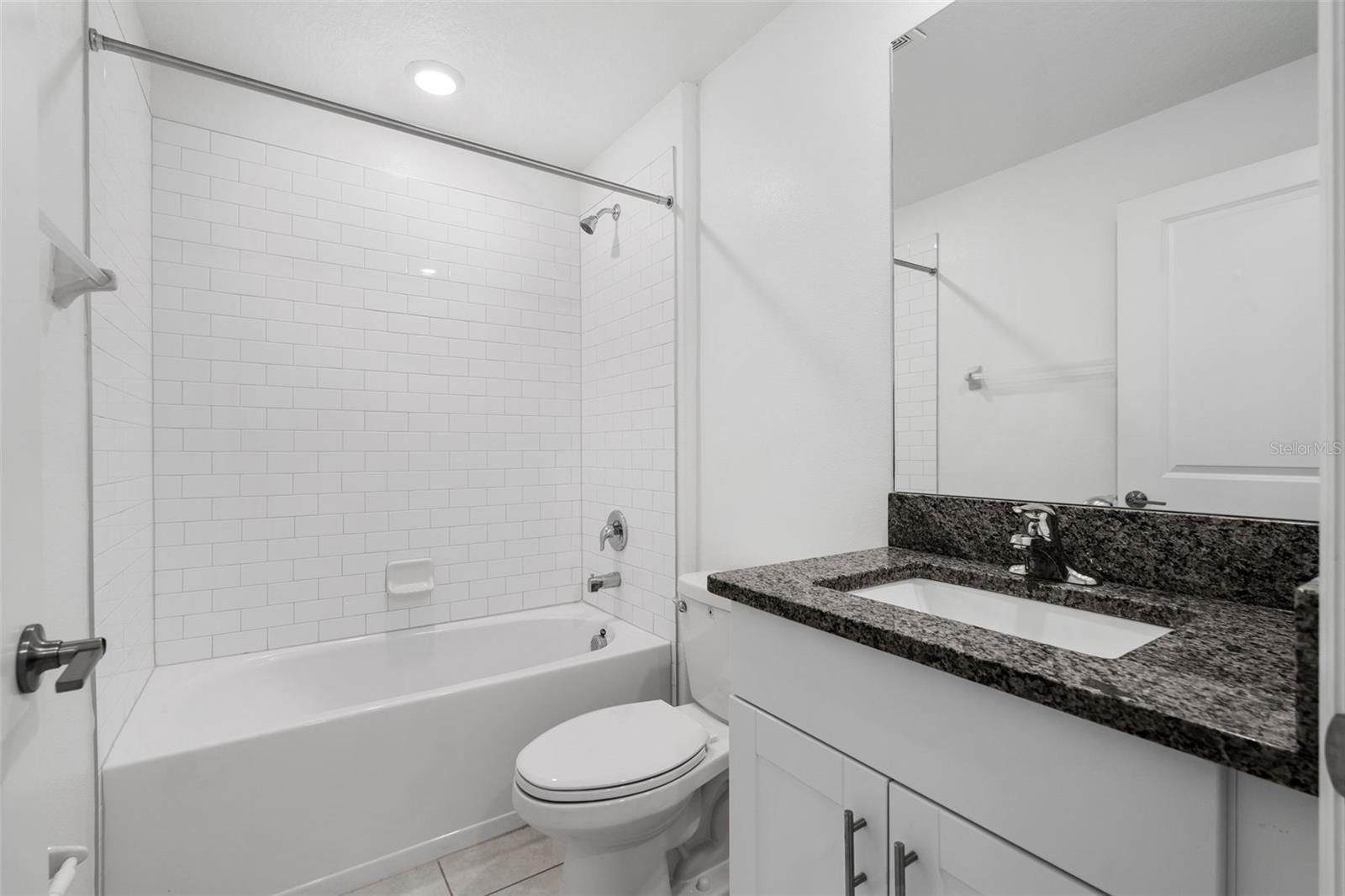 Image 43 of 63 For 5524 Blue Azure Drive