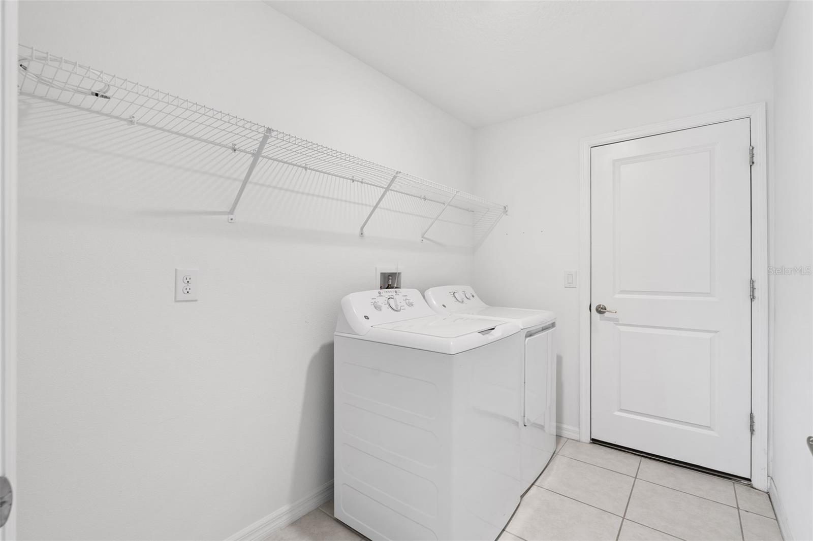 Image 47 of 63 For 5524 Blue Azure Drive