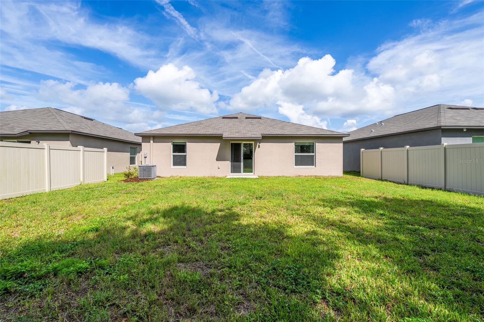 Image 50 of 63 For 5524 Blue Azure Drive