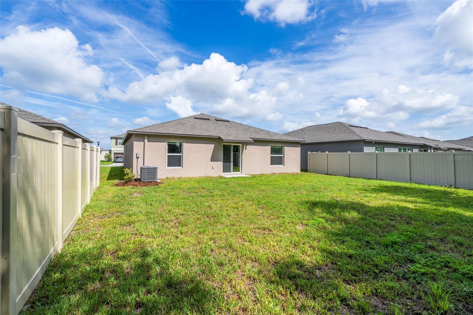 Image 51 of 63 For 5524 Blue Azure Drive