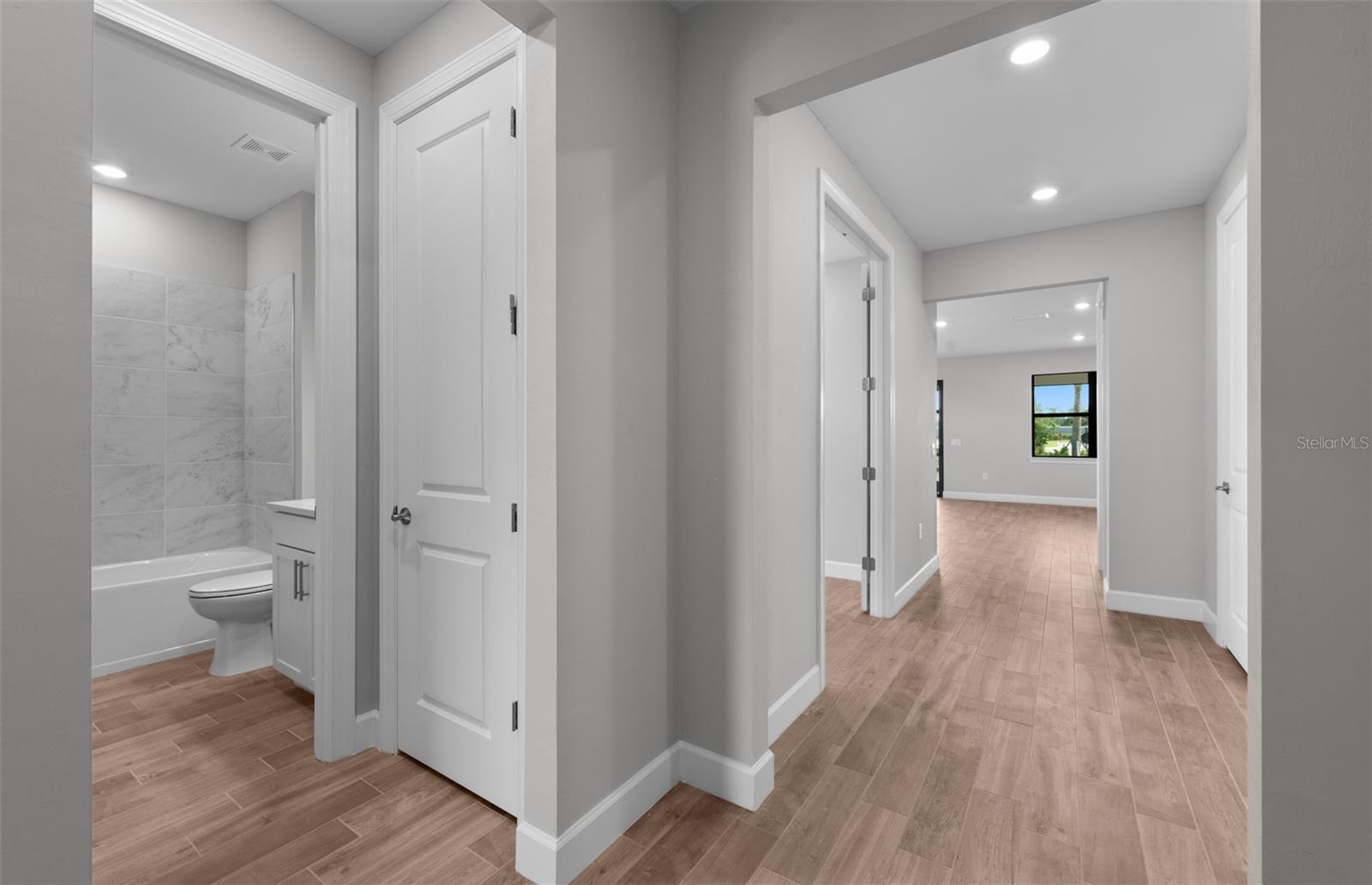 Image 13 of 27 For 4620 Blue Star Court