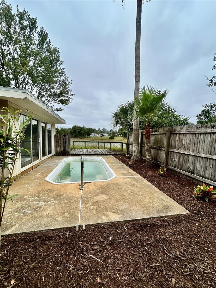 Image 22 of 22 For 9541 Round Lake Drive