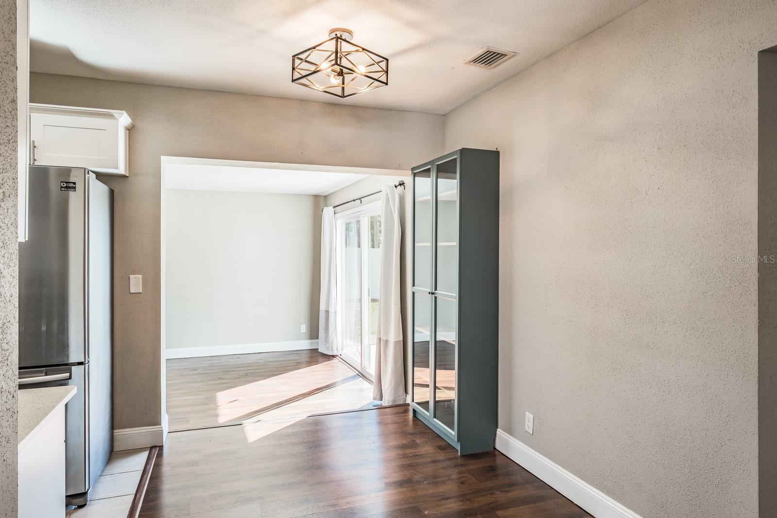 Image 13 of 54 For 7000 Delta Way