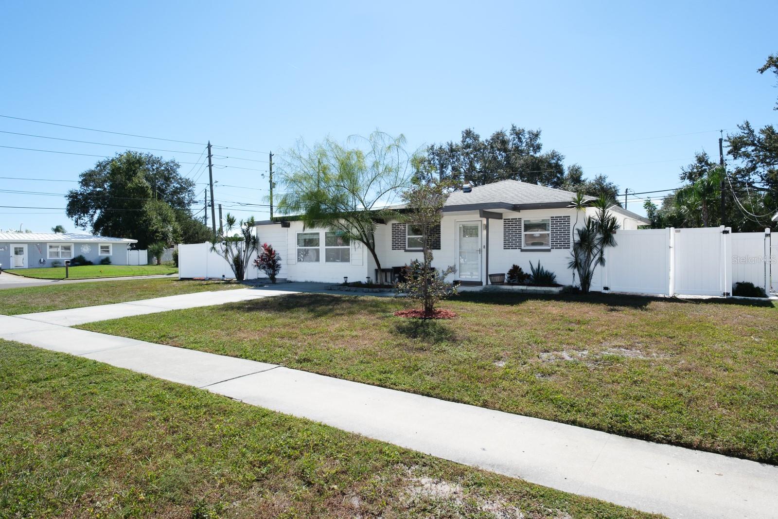 Image 5 of 54 For 7000 Delta Way
