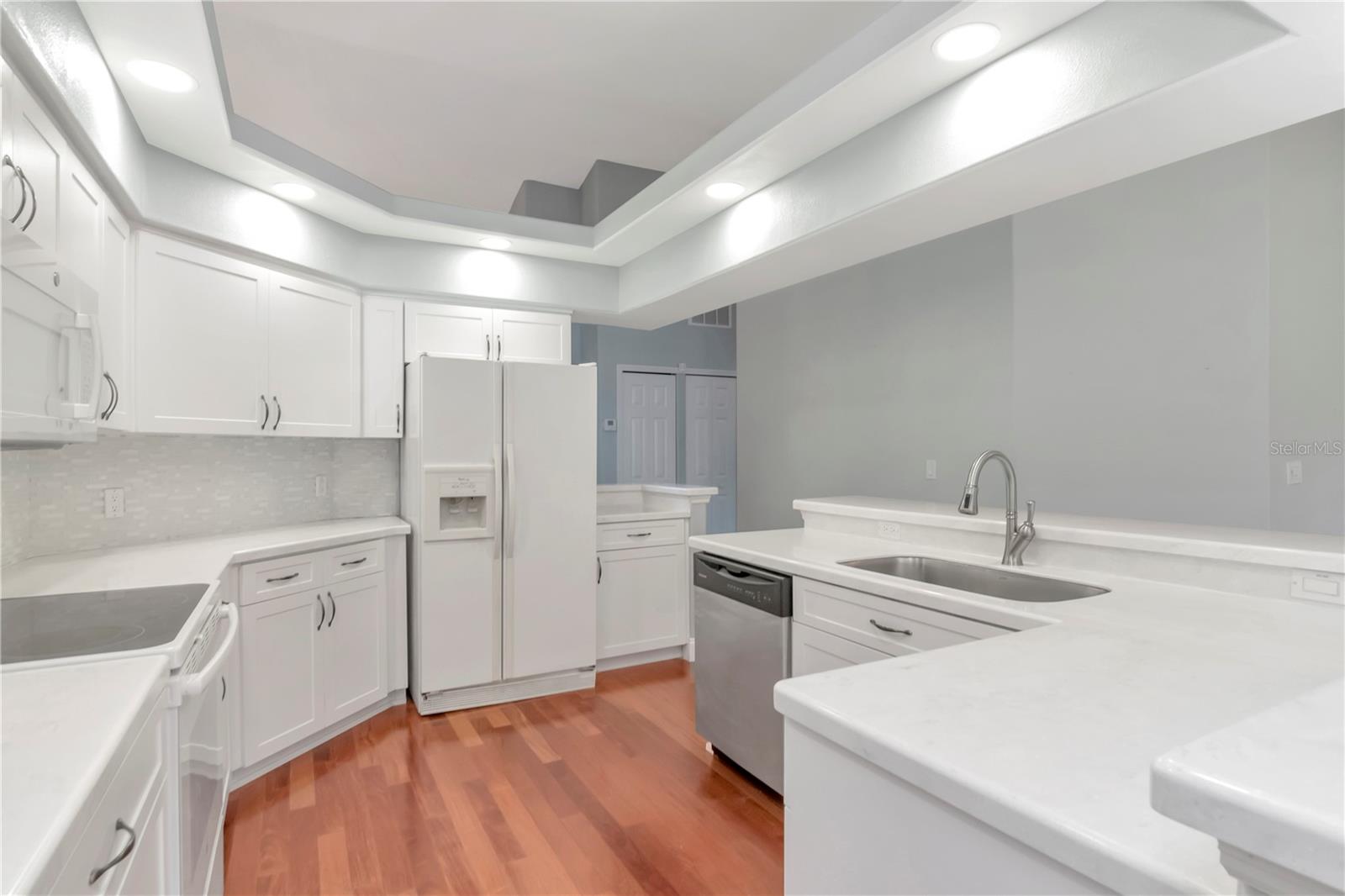 Image 10 of 51 For 4938 Yellowstone Drive
