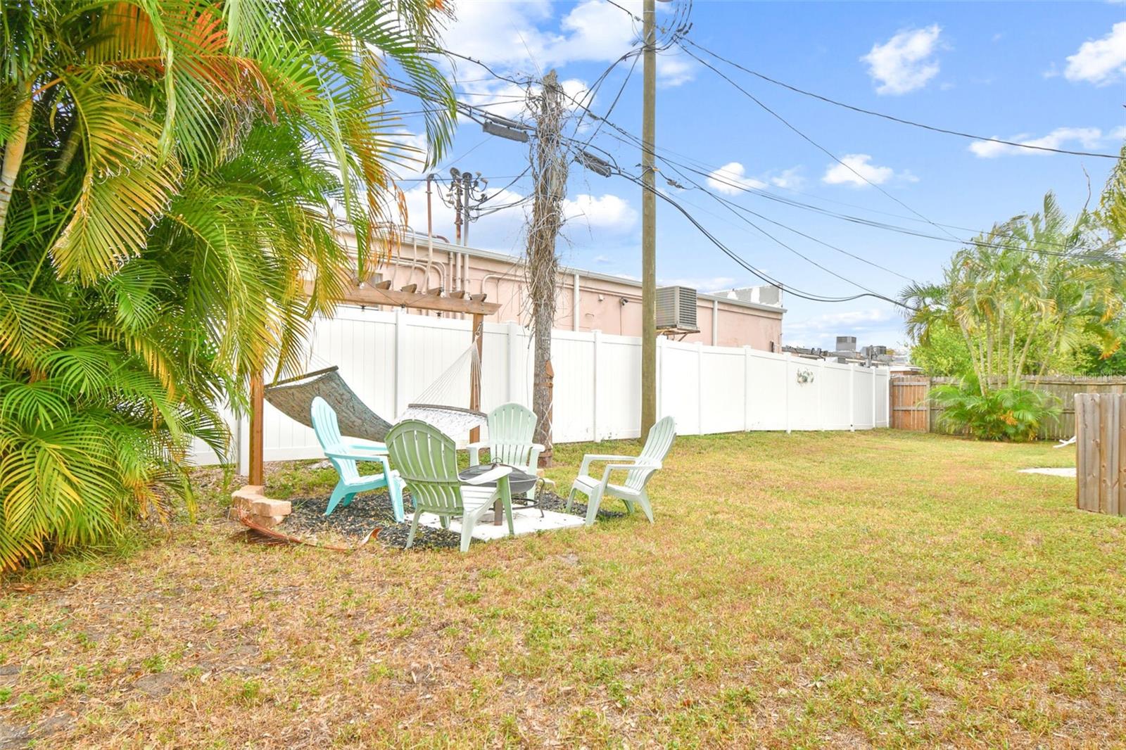 Image 42 of 51 For 411 Marjon Avenue