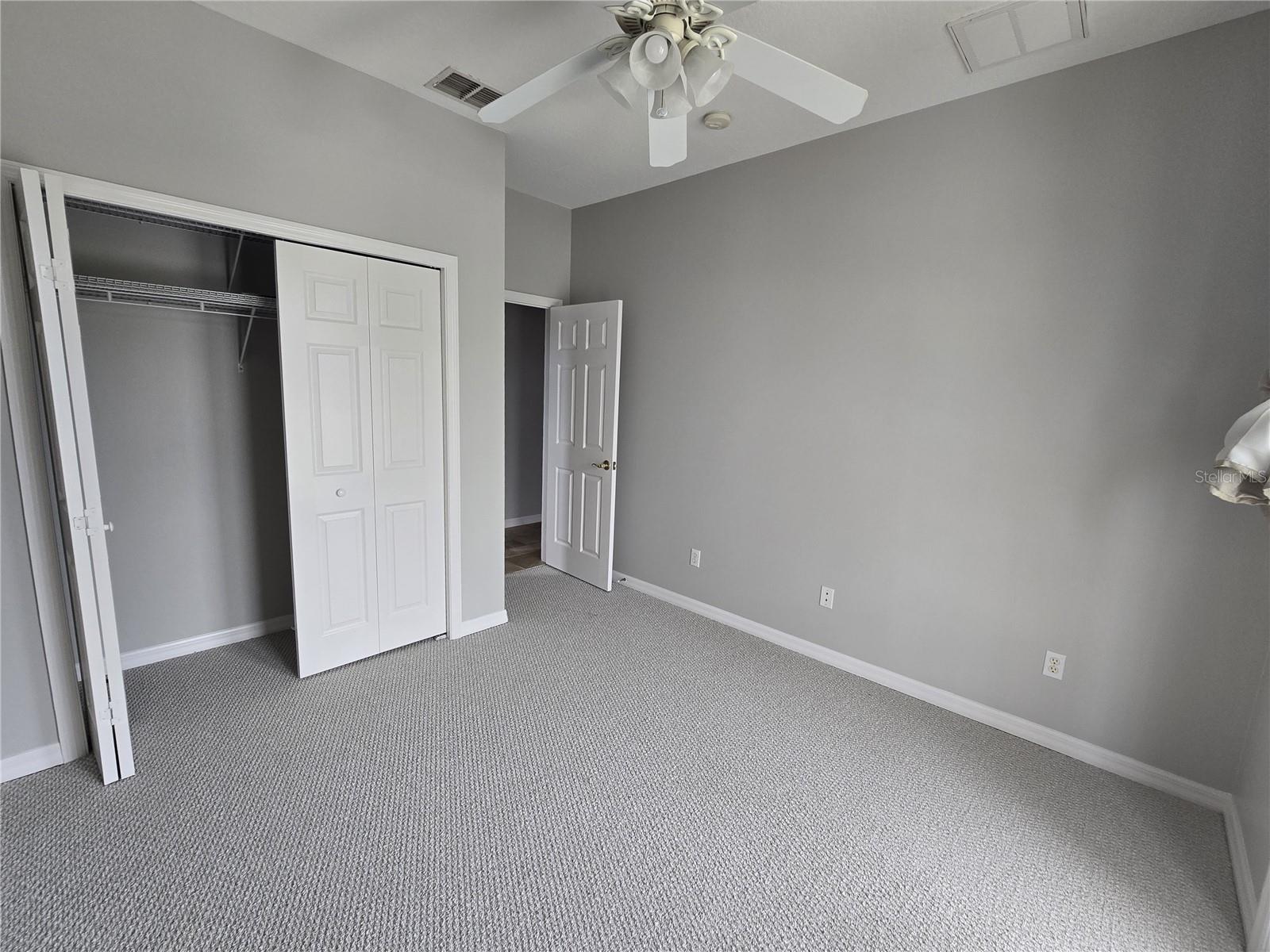 Image 38 of 51 For 7423 Southwind Drive