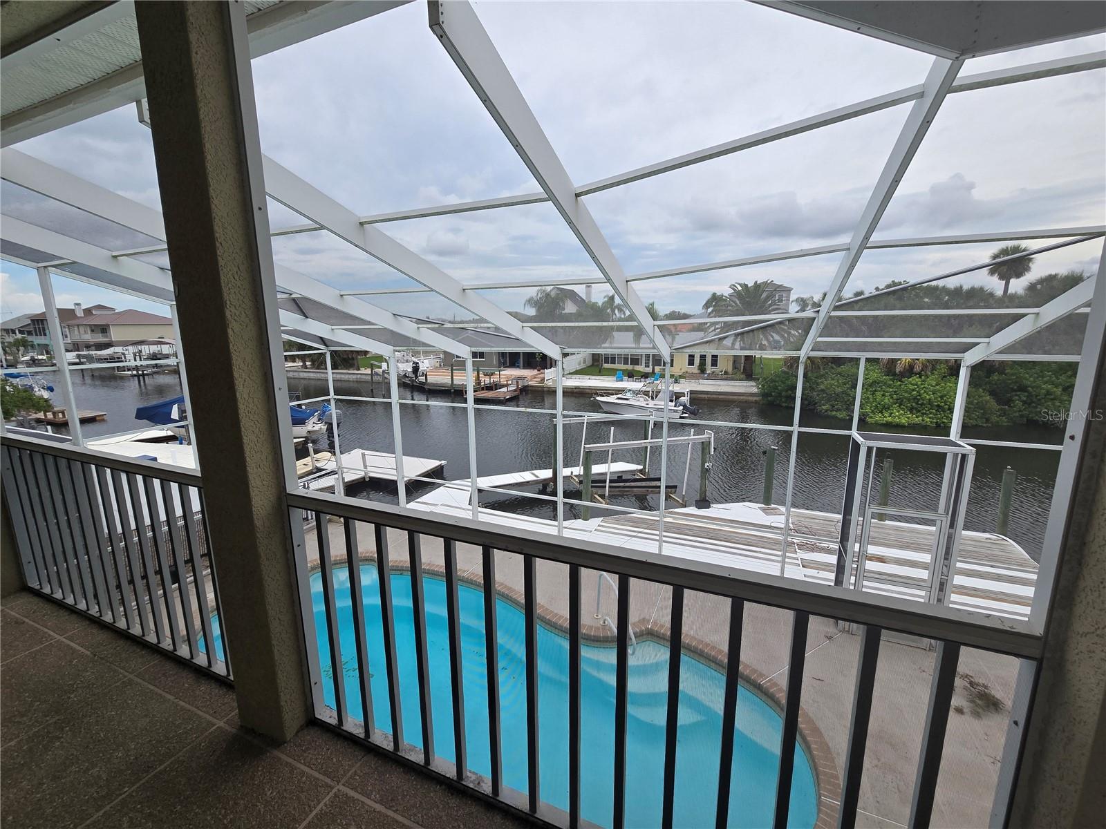 Image 43 of 51 For 7423 Southwind Drive