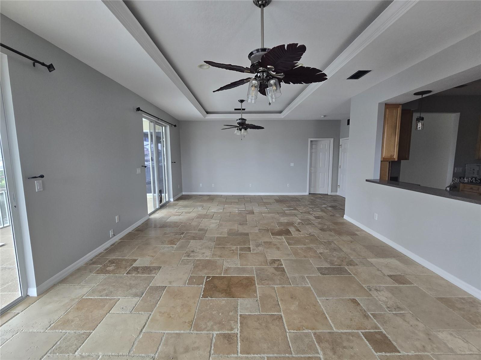 Image 8 of 51 For 7423 Southwind Drive