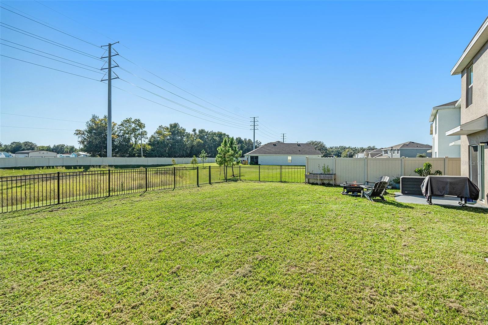 Image 27 of 35 For 37158 Angel Wings Avenue