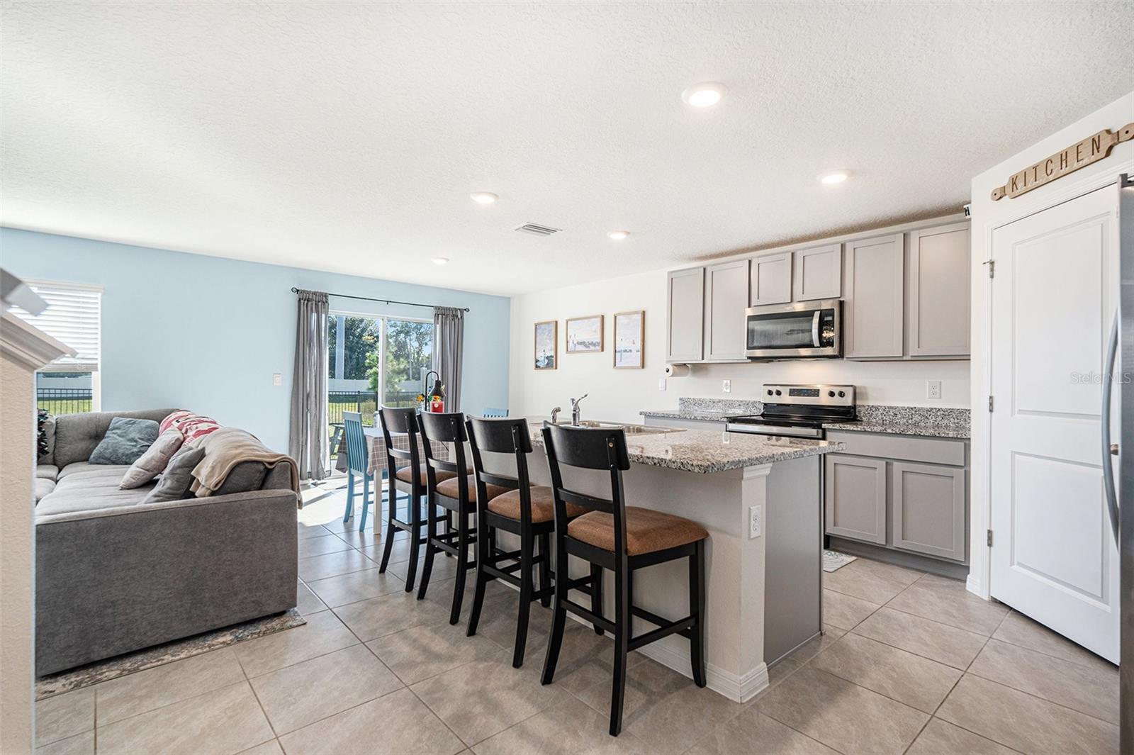 Image 9 of 35 For 37158 Angel Wings Avenue