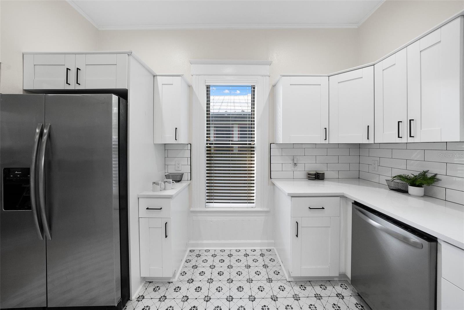Image 16 of 43 For 2810 Jefferson Street