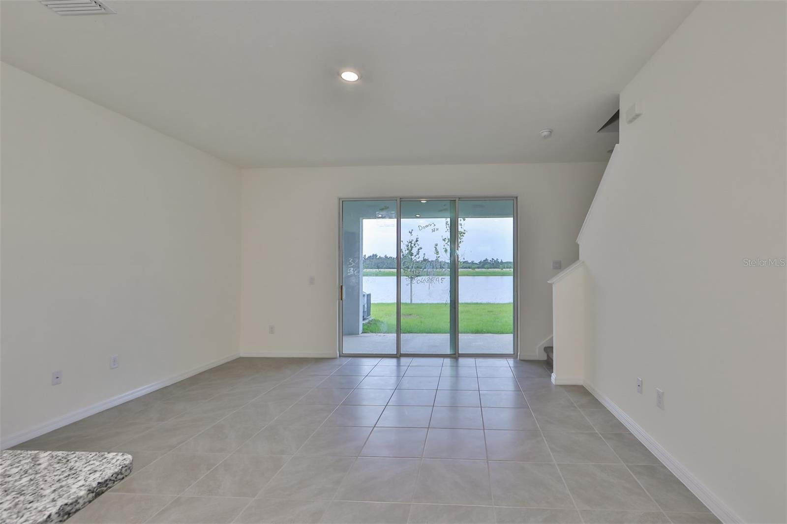 Image 5 of 38 For 233 Mangrove Shade Circle