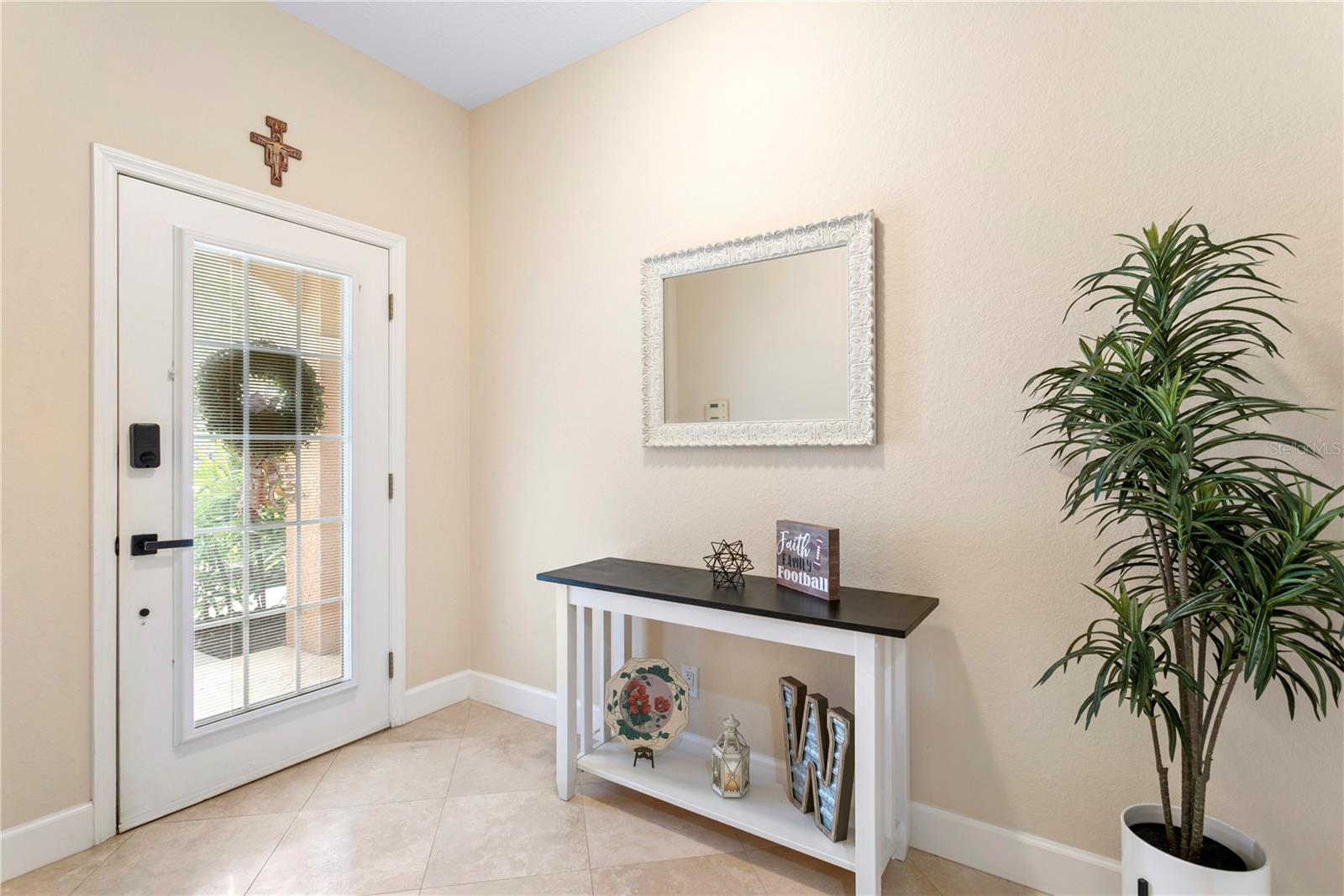 Image 13 of 16 For 6345 Vista Verde Drive E