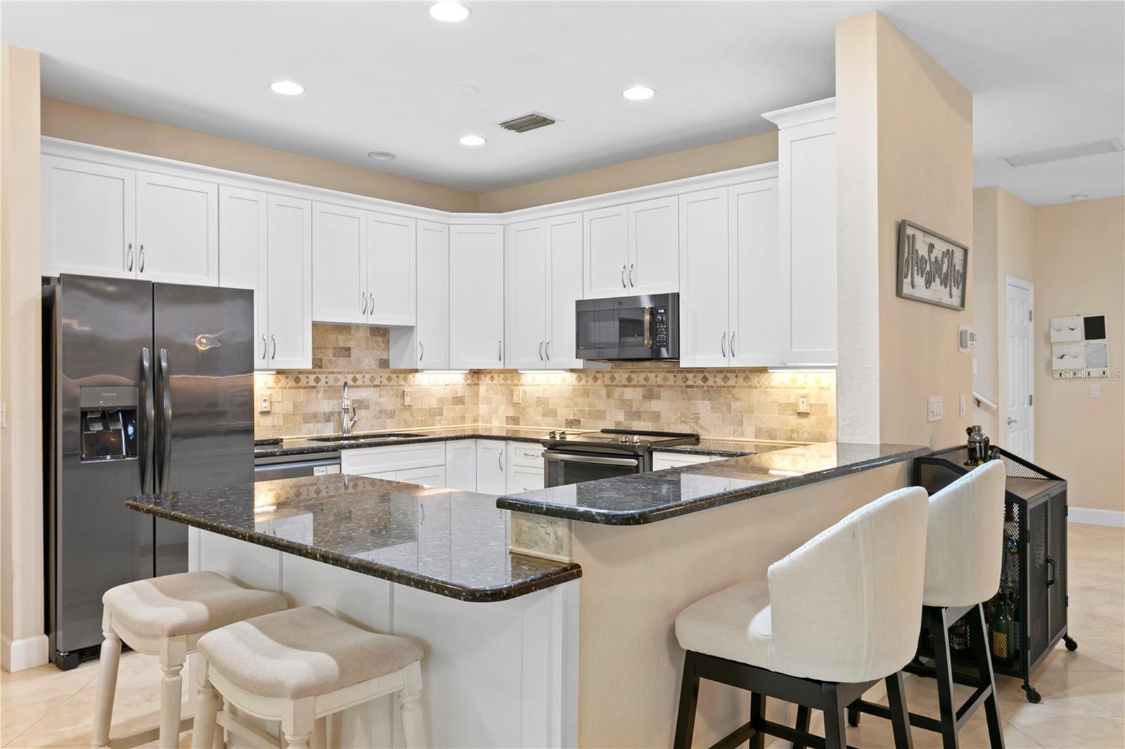 Image 4 of 16 For 6345 Vista Verde Drive E