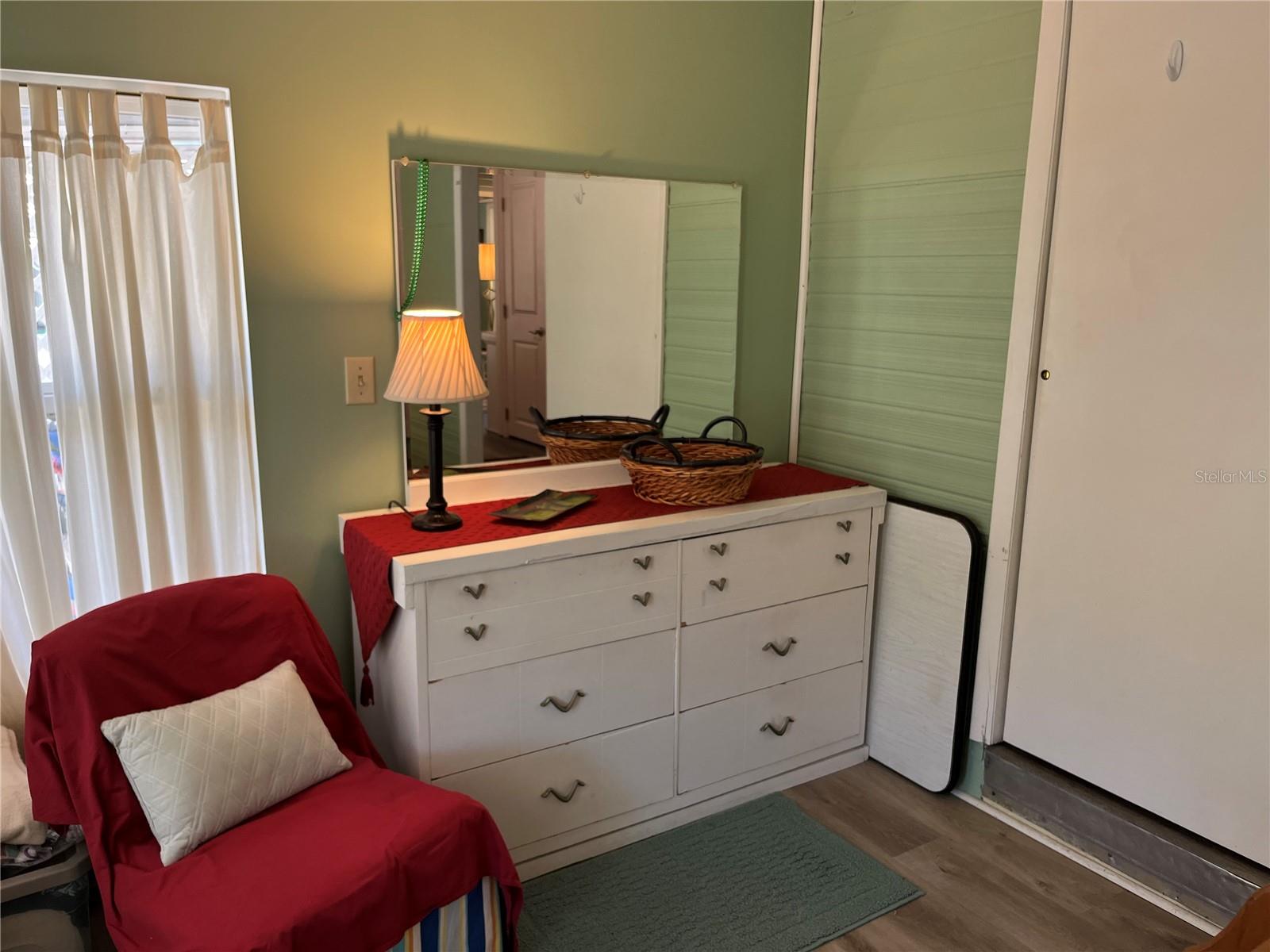 Image 37 of 52 For 604 Hillsborough Street 30